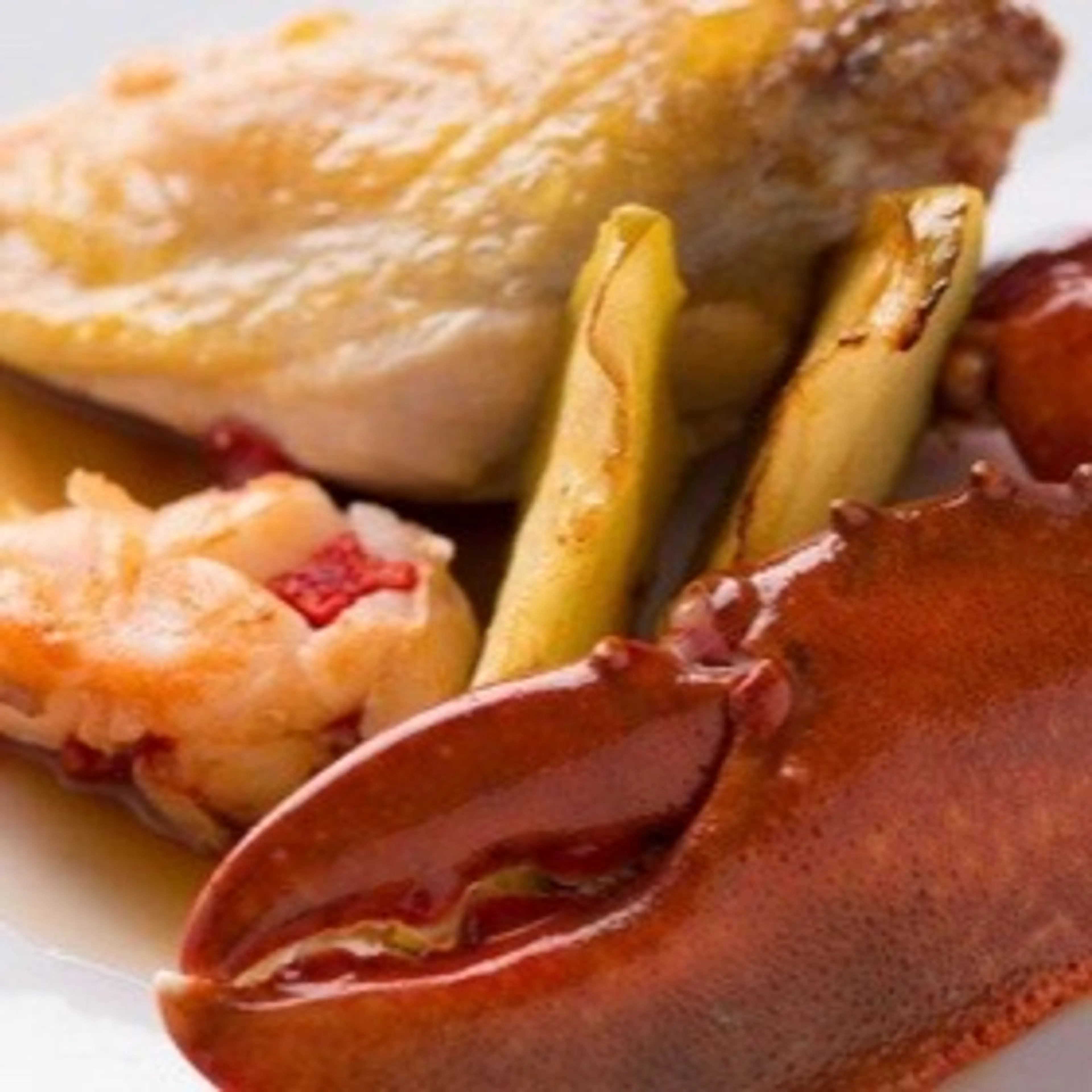 Suprème De Pintade Et Homard Breton Au Cidre | La Pintade