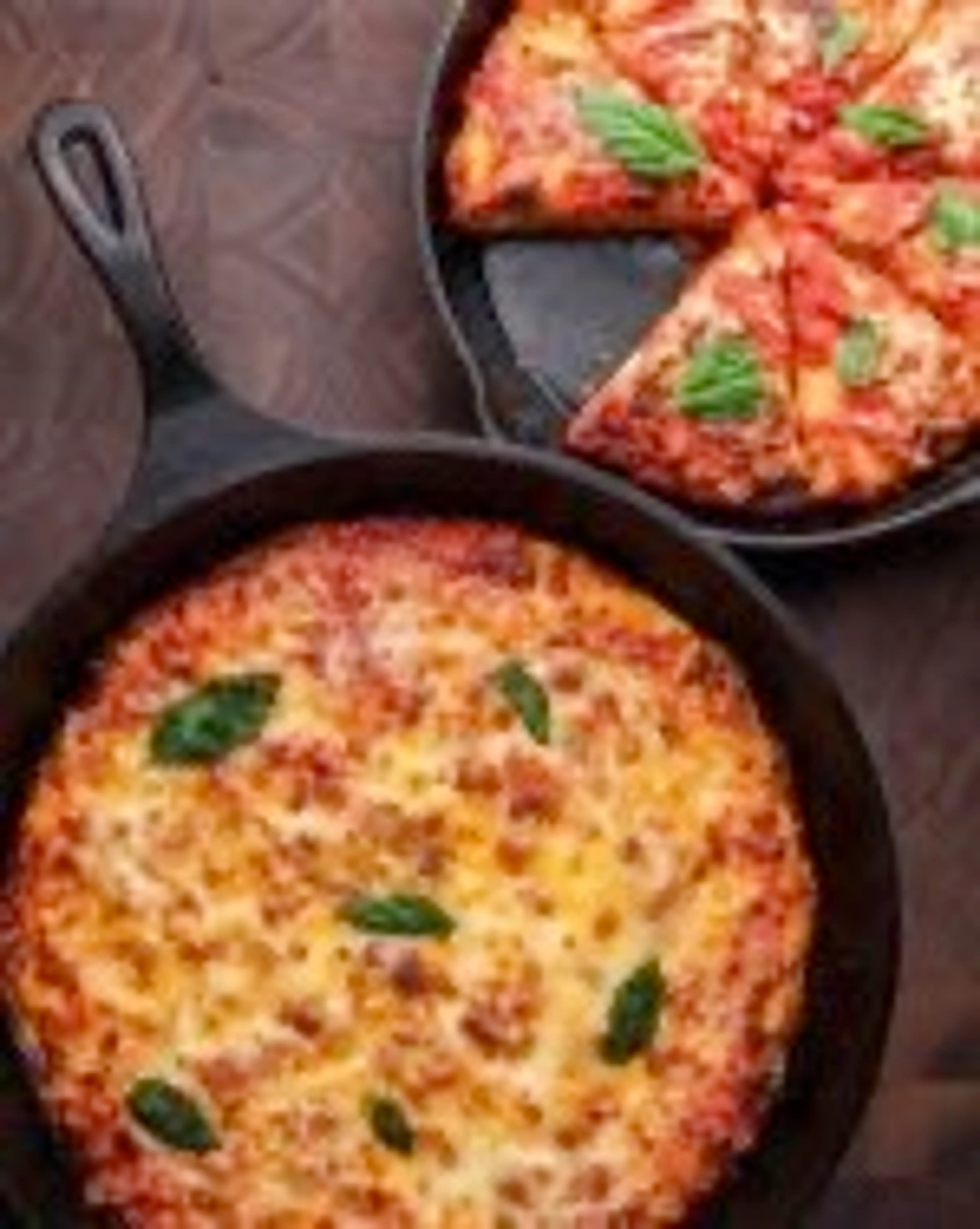 Cast Iron Pan Pizza GUM