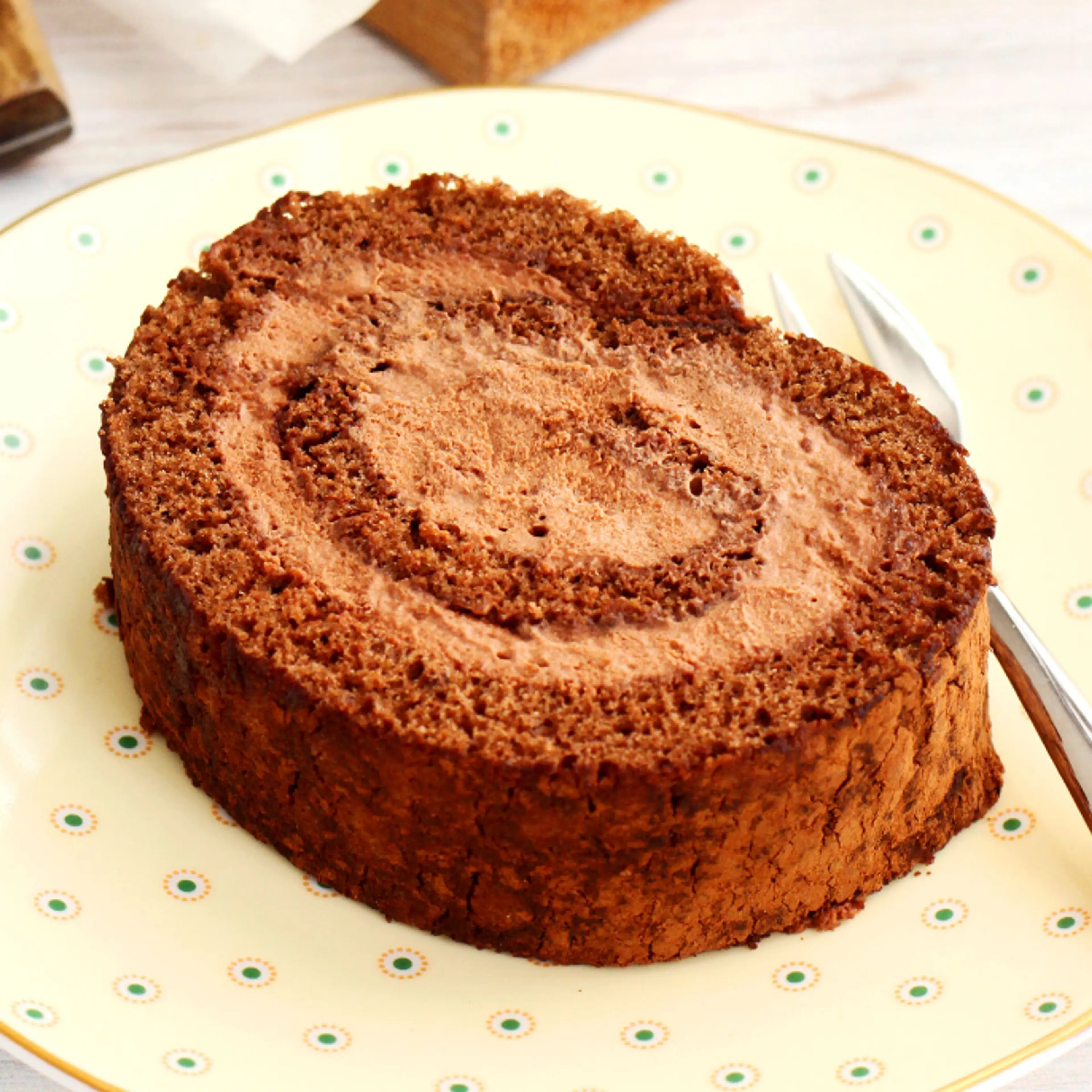 Chocolate Swiss Roll Cake