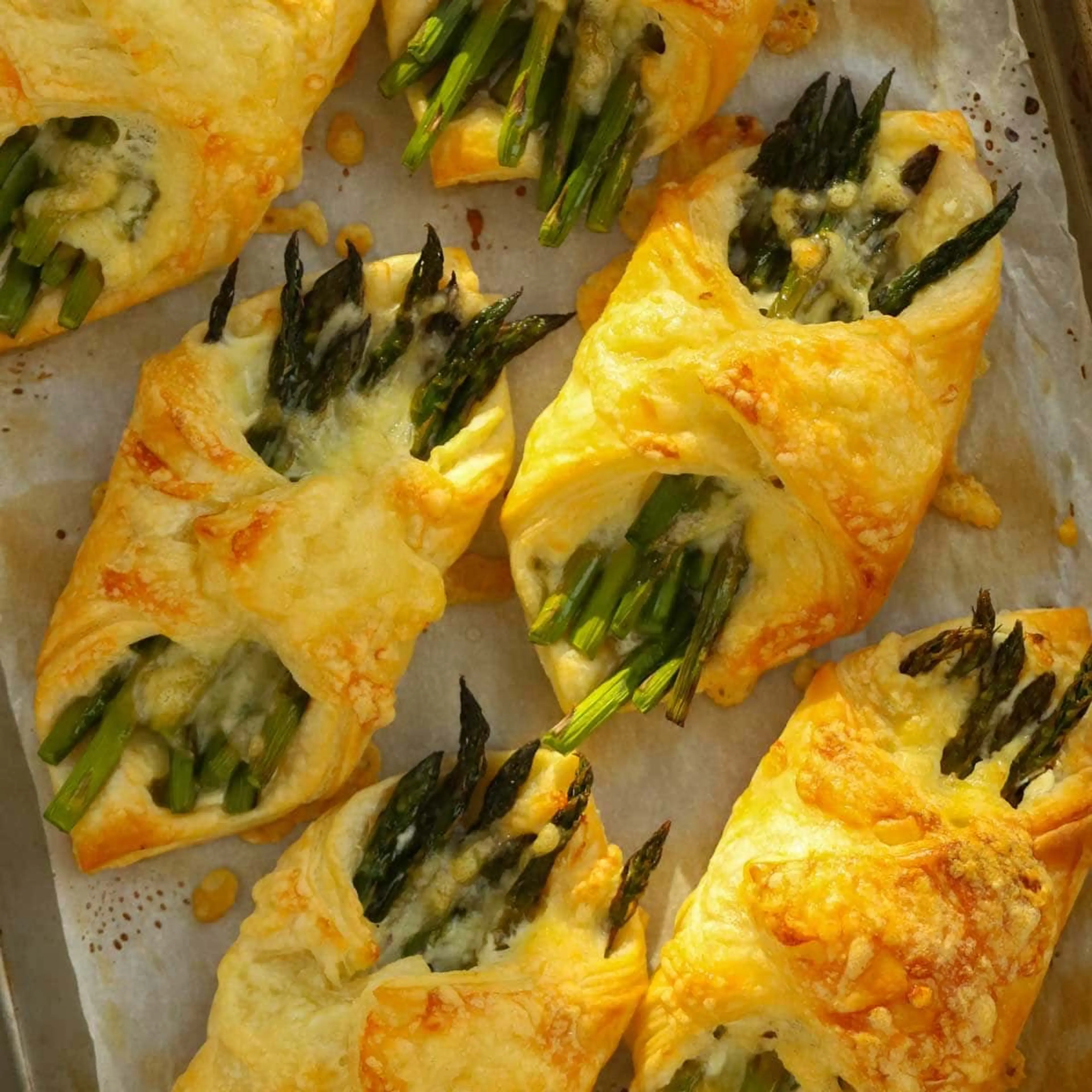 Cheese & Asparagus Puffs {Pastry Parcels}