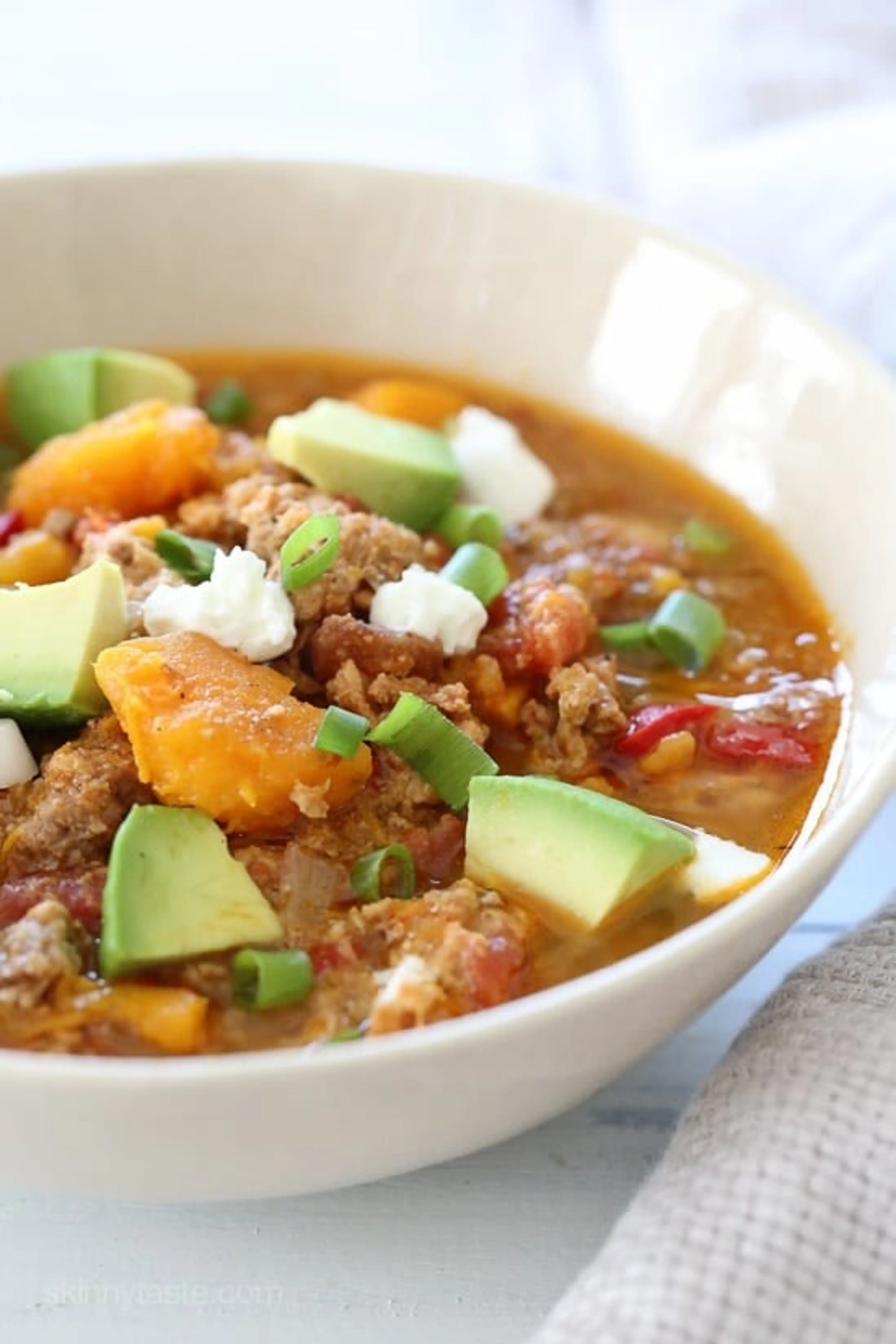Slow Cooker Paleo Jalapeno Popper Chicken Chili