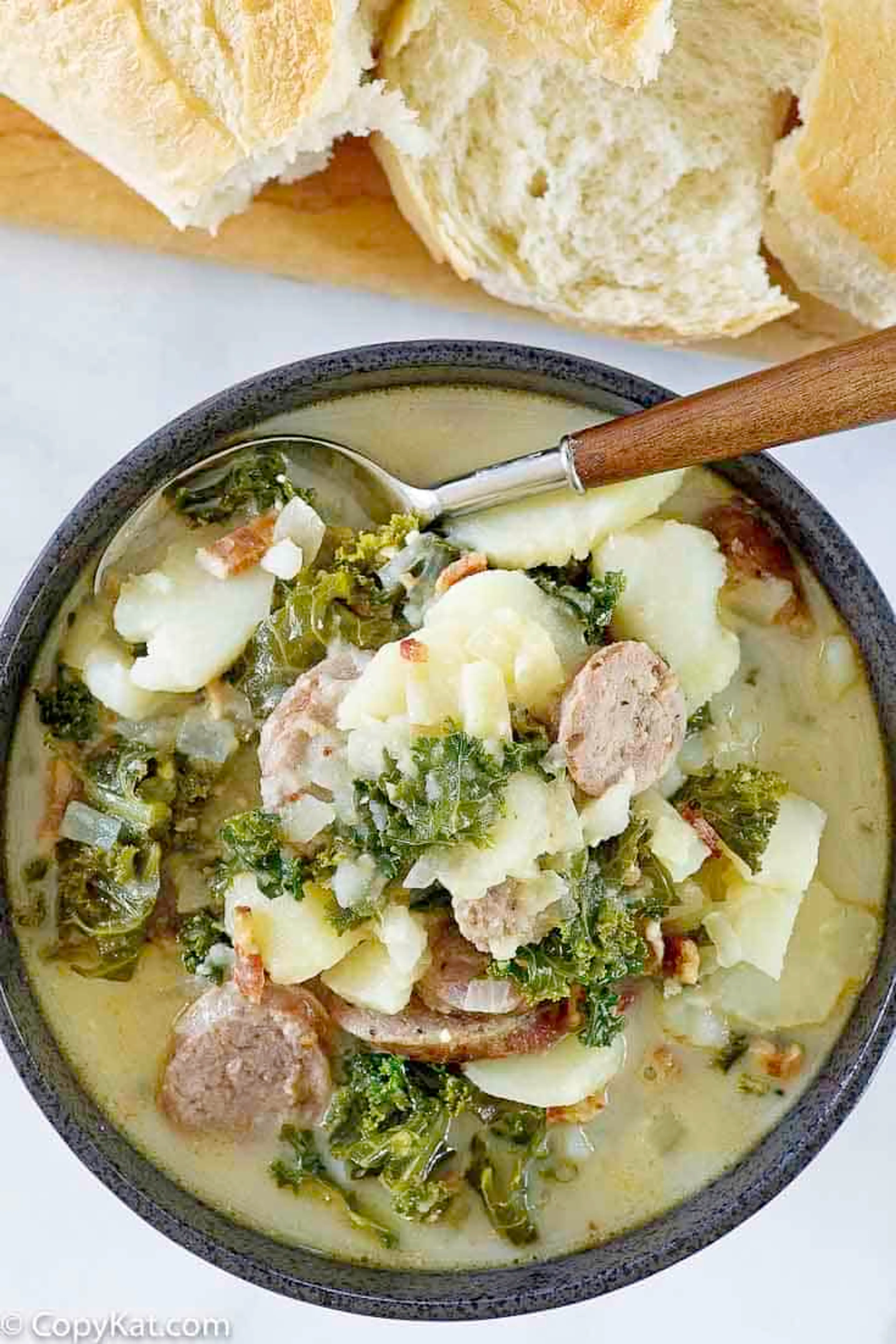 Olive Garden Zuppa Toscana - Easy Copycat Recipe