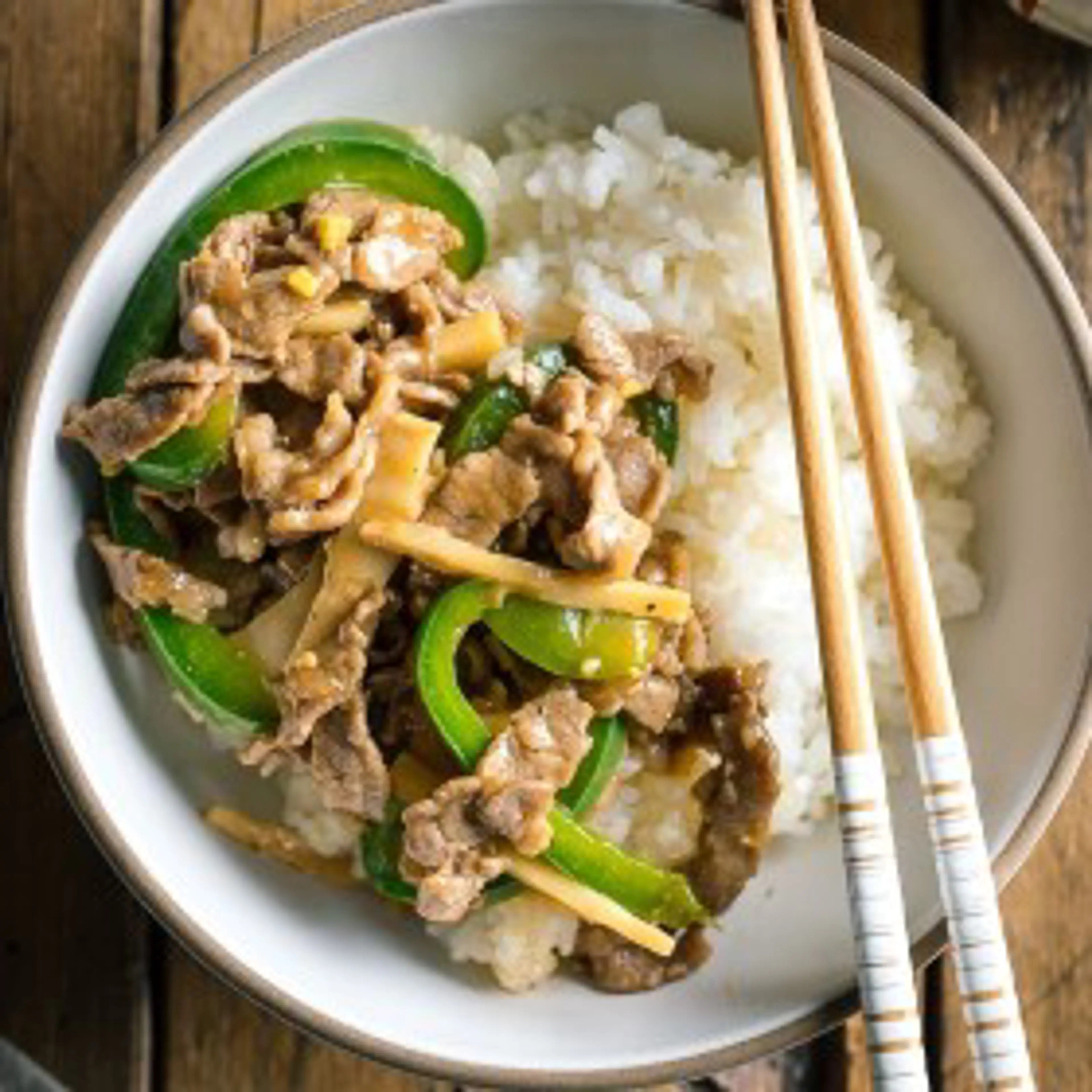 Beef and Green Pepper Stir-Fry (Chinjao Rosu) チンジャオロース