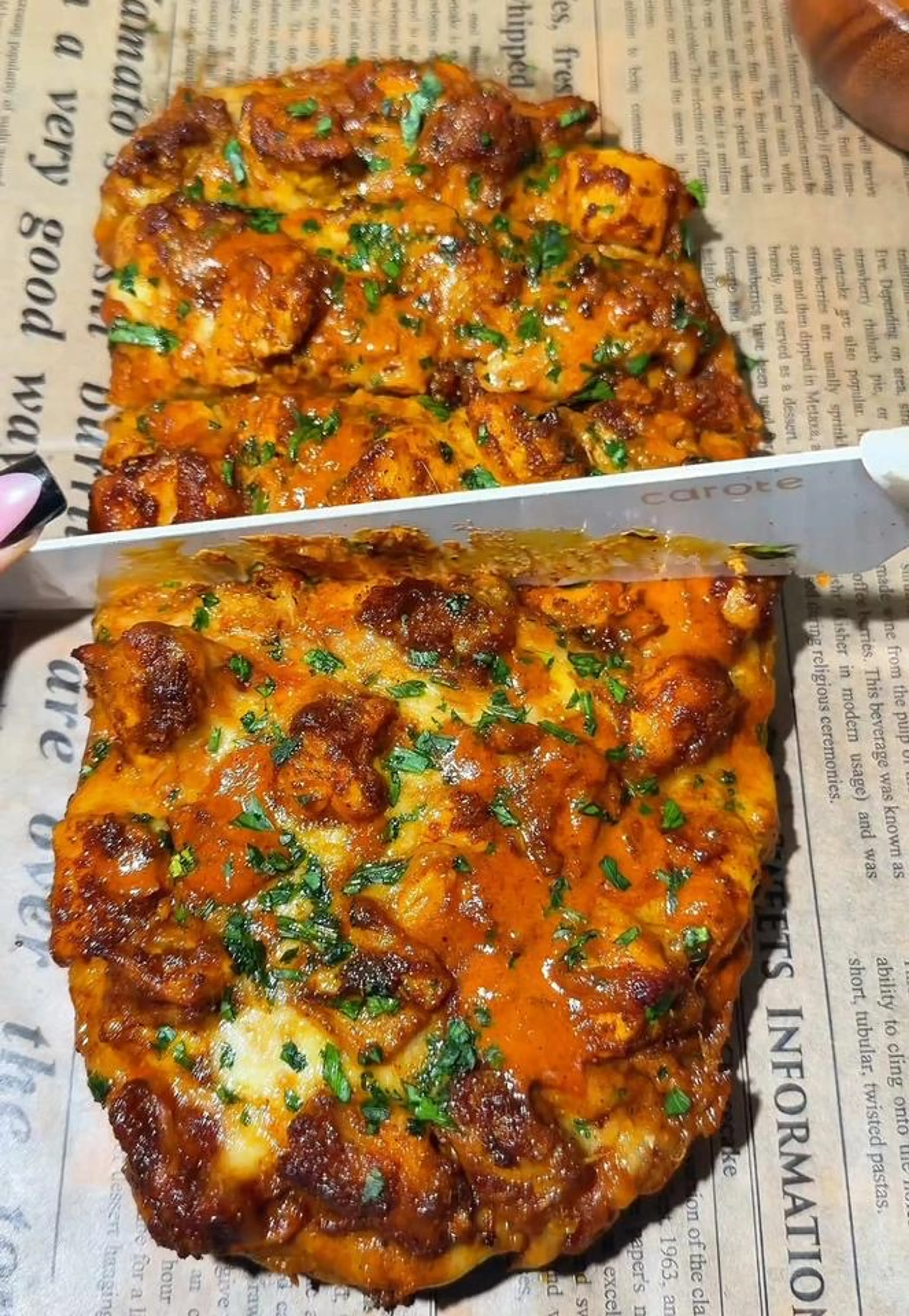 Cheesy Butter Chicken Garlic Bread