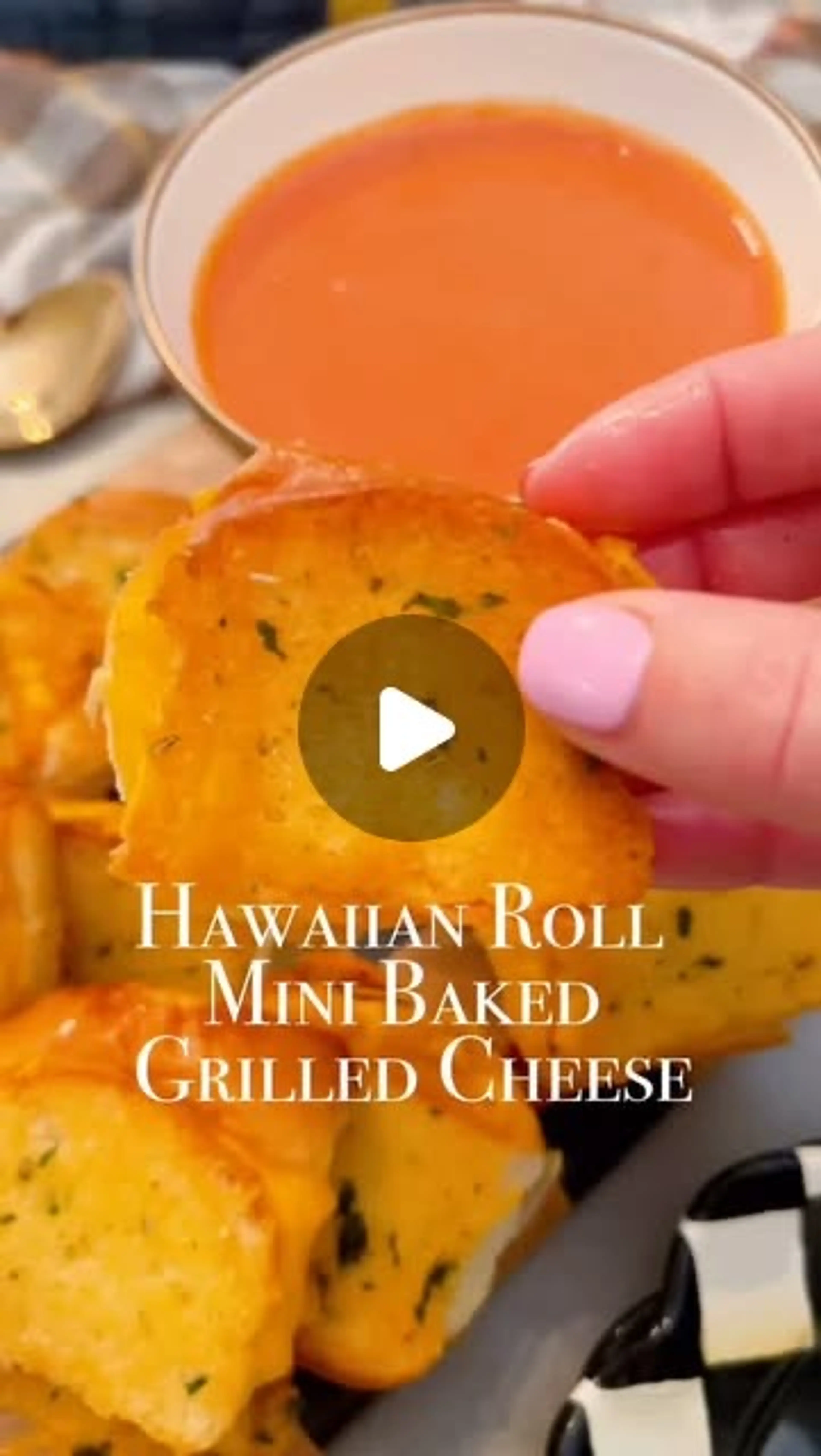 Hawaiian Roll Mini Baked Grilled Cheese