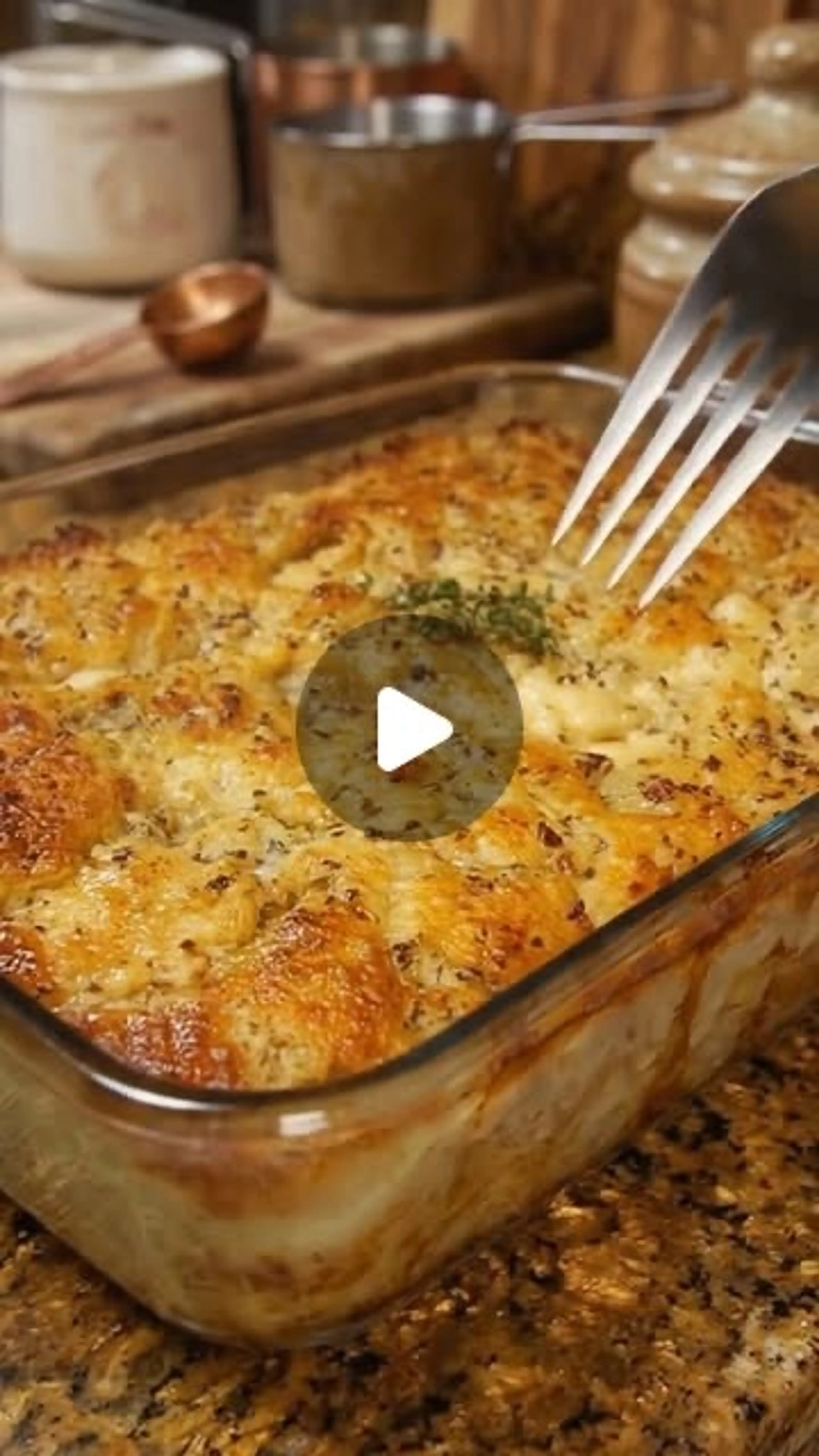 Cheesy Garlic Chicken & Rice Bake