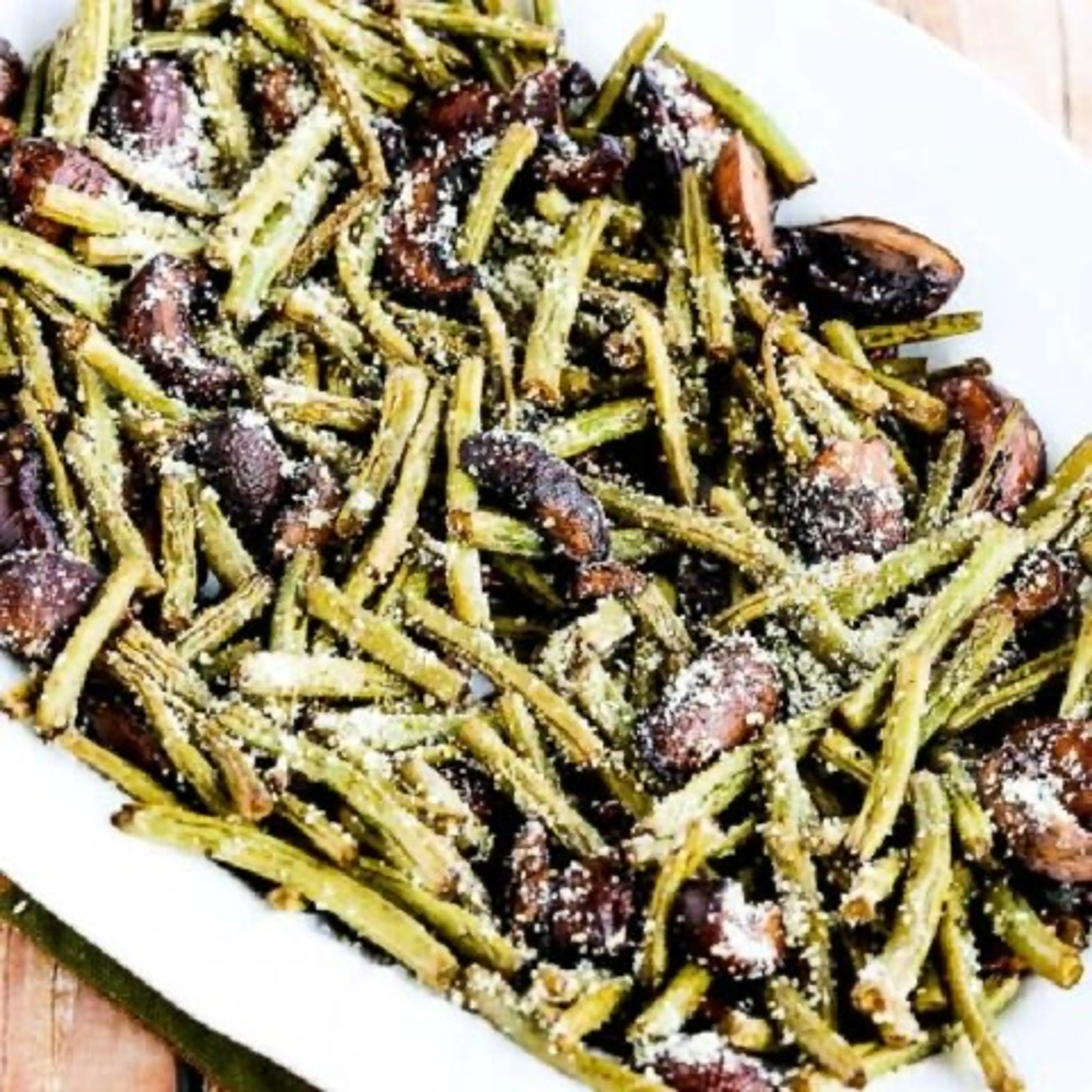 Roasted Green Beans and Mushrooms