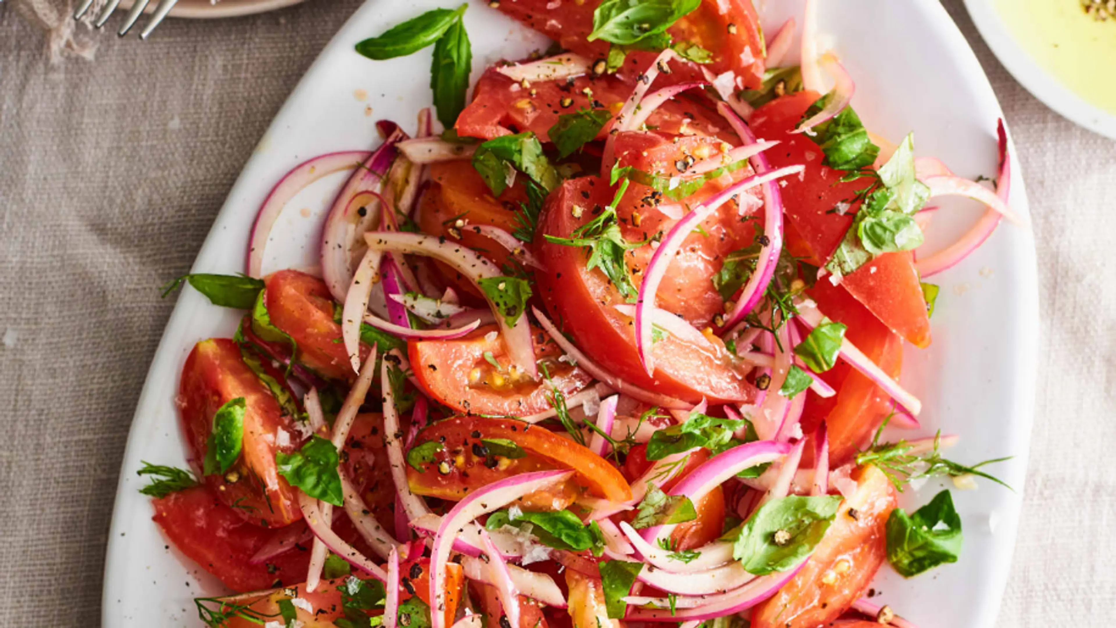 The Best Summer Tomato Salad (It’s Better than Caprese!)