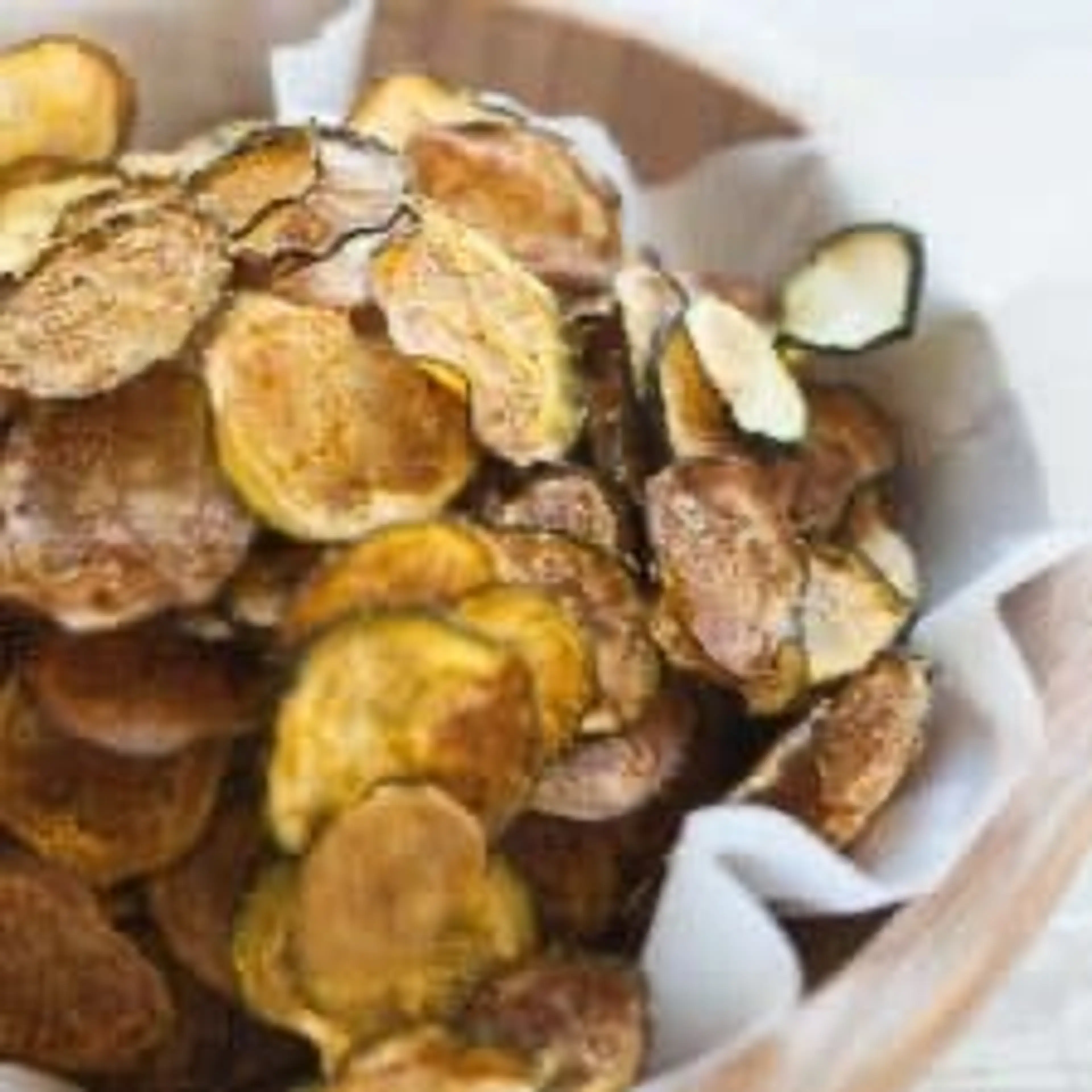 Curried, Baked Keto Zucchini Chips Recipe | Umami
