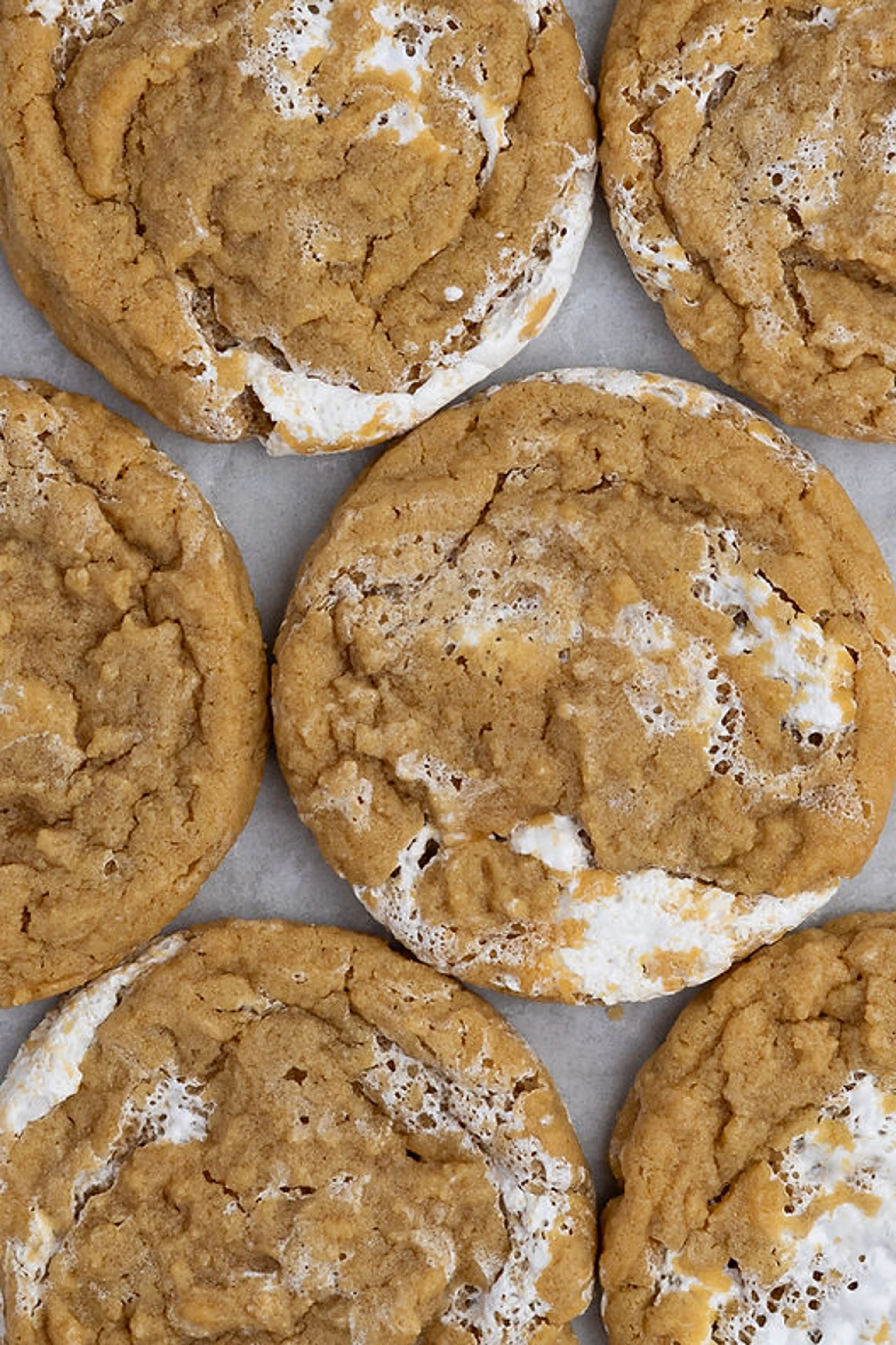 Peanut butter and fluff cookies