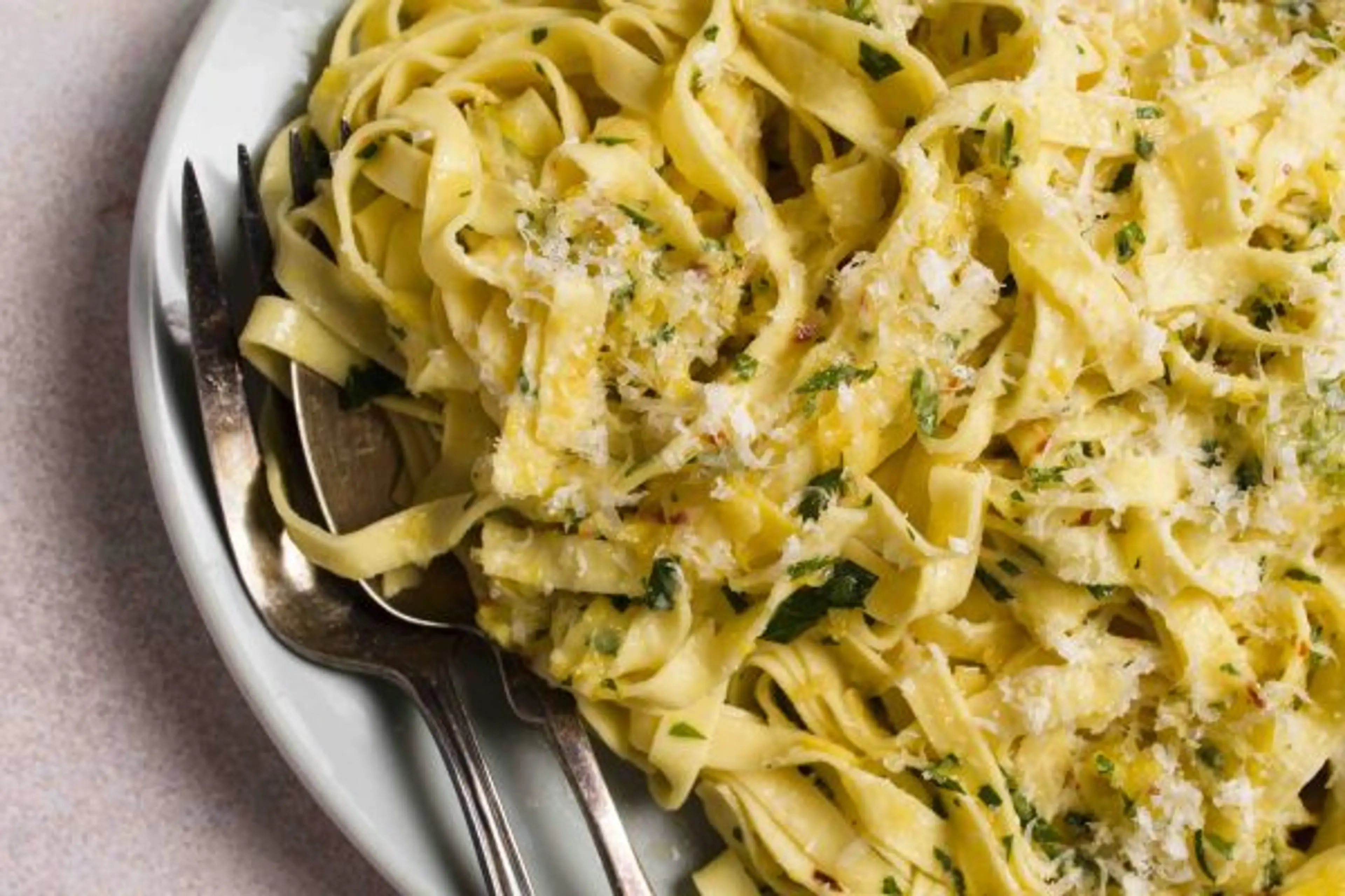 Lemon-Garlic Fettuccine