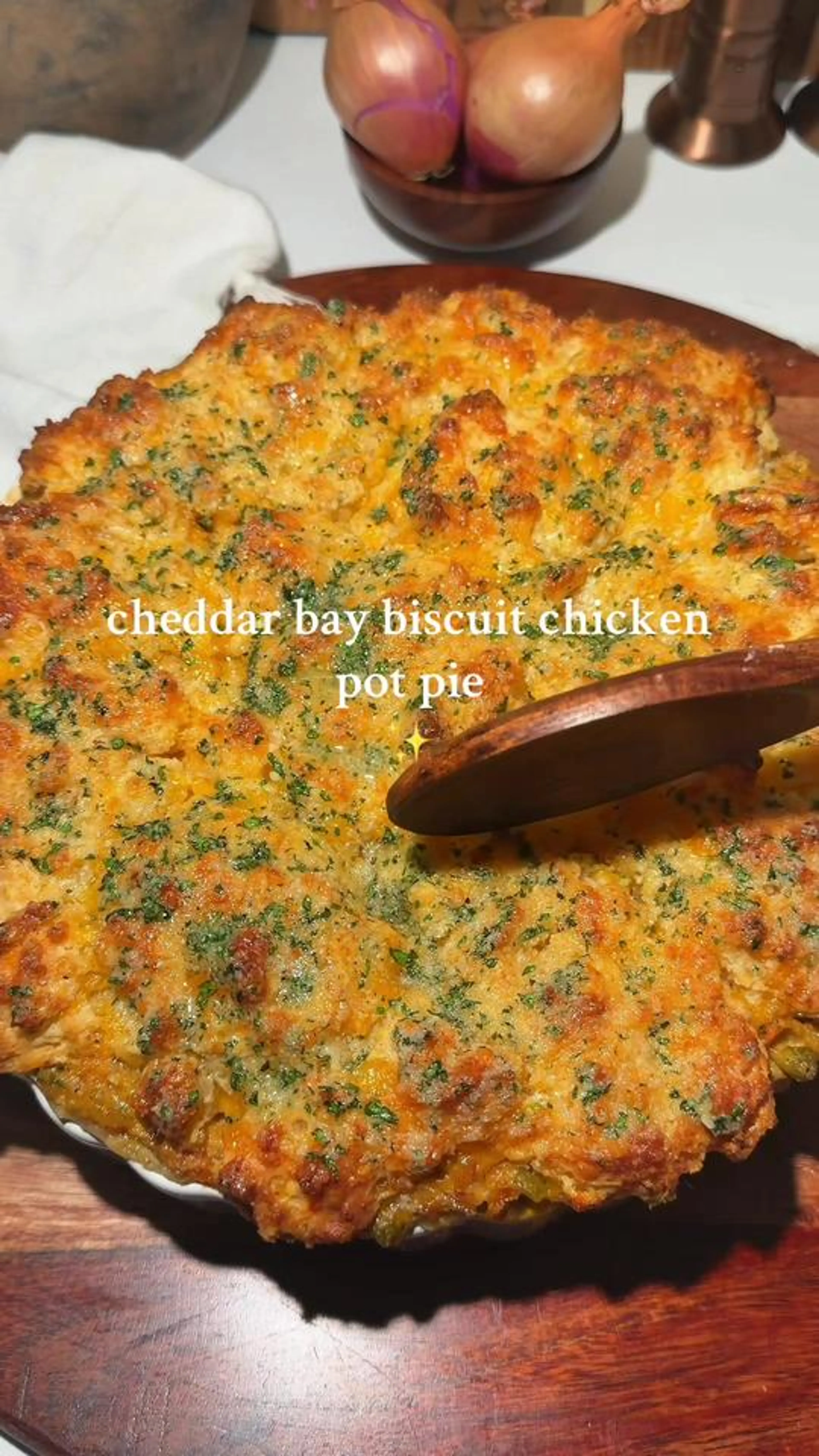 Cheddar Bay Biscuit Chicken Pot Pie