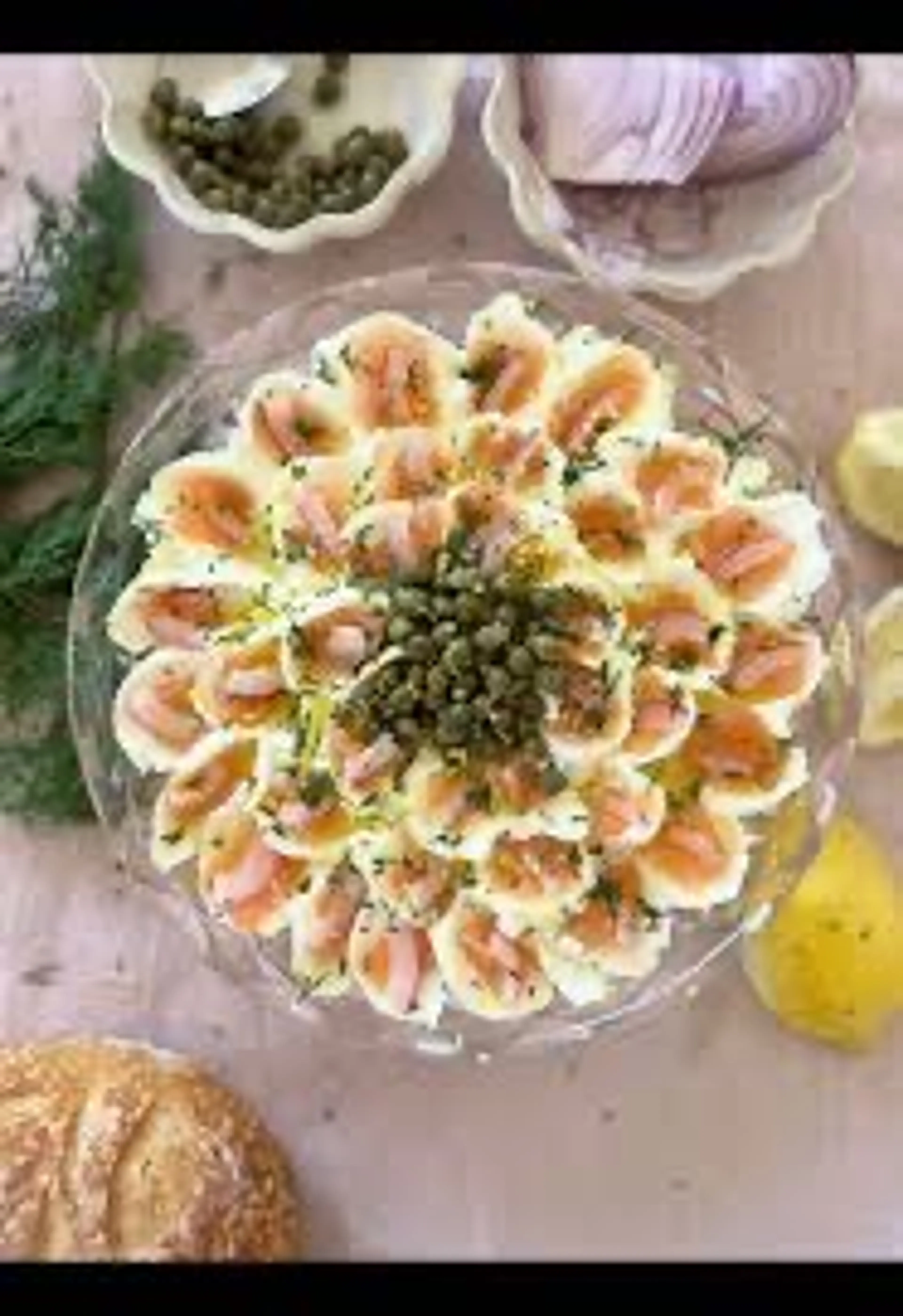 Salmon Cream Cheese Nibble