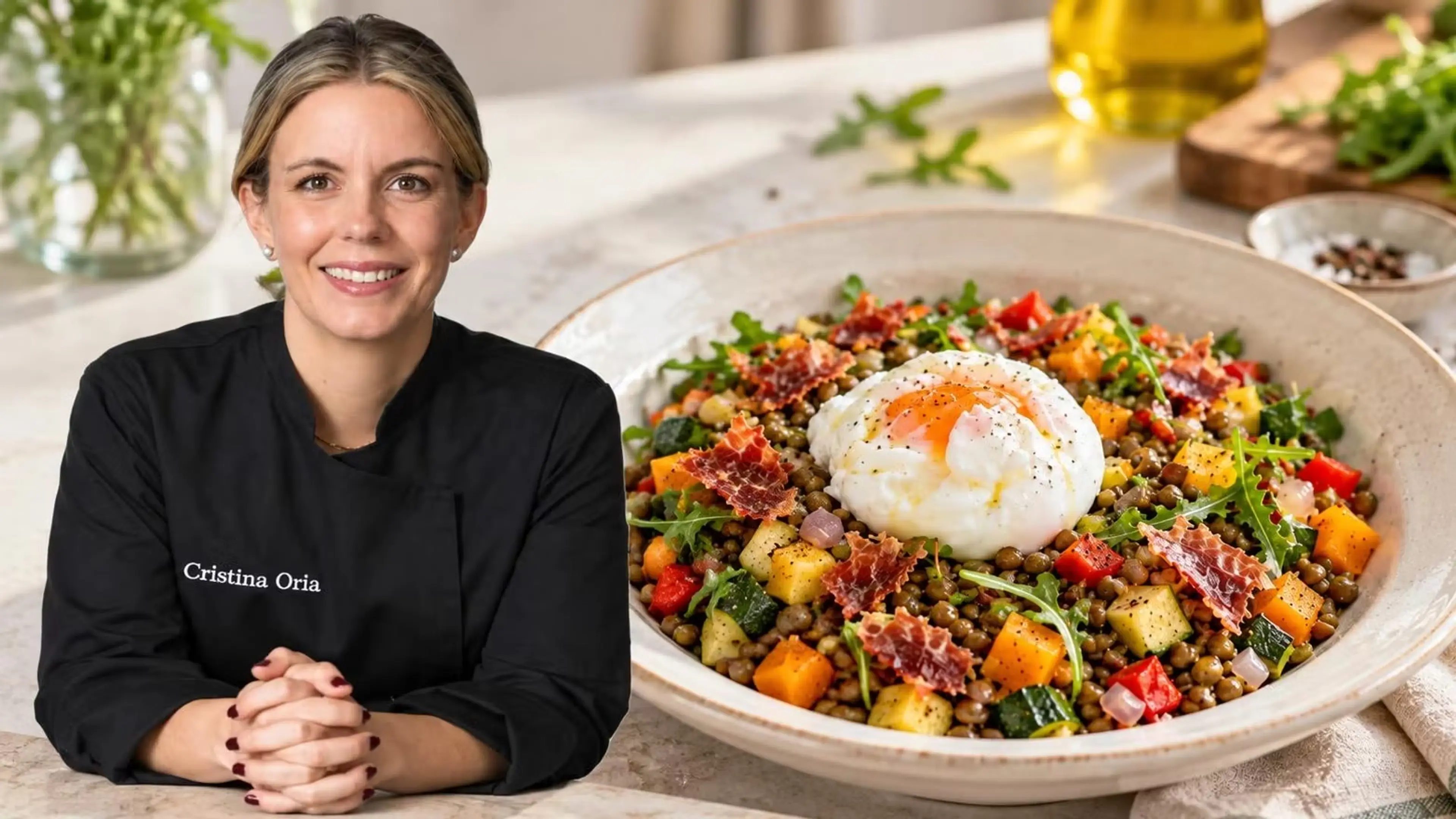 Ensalada de lentejas con verduras y huevo pochado