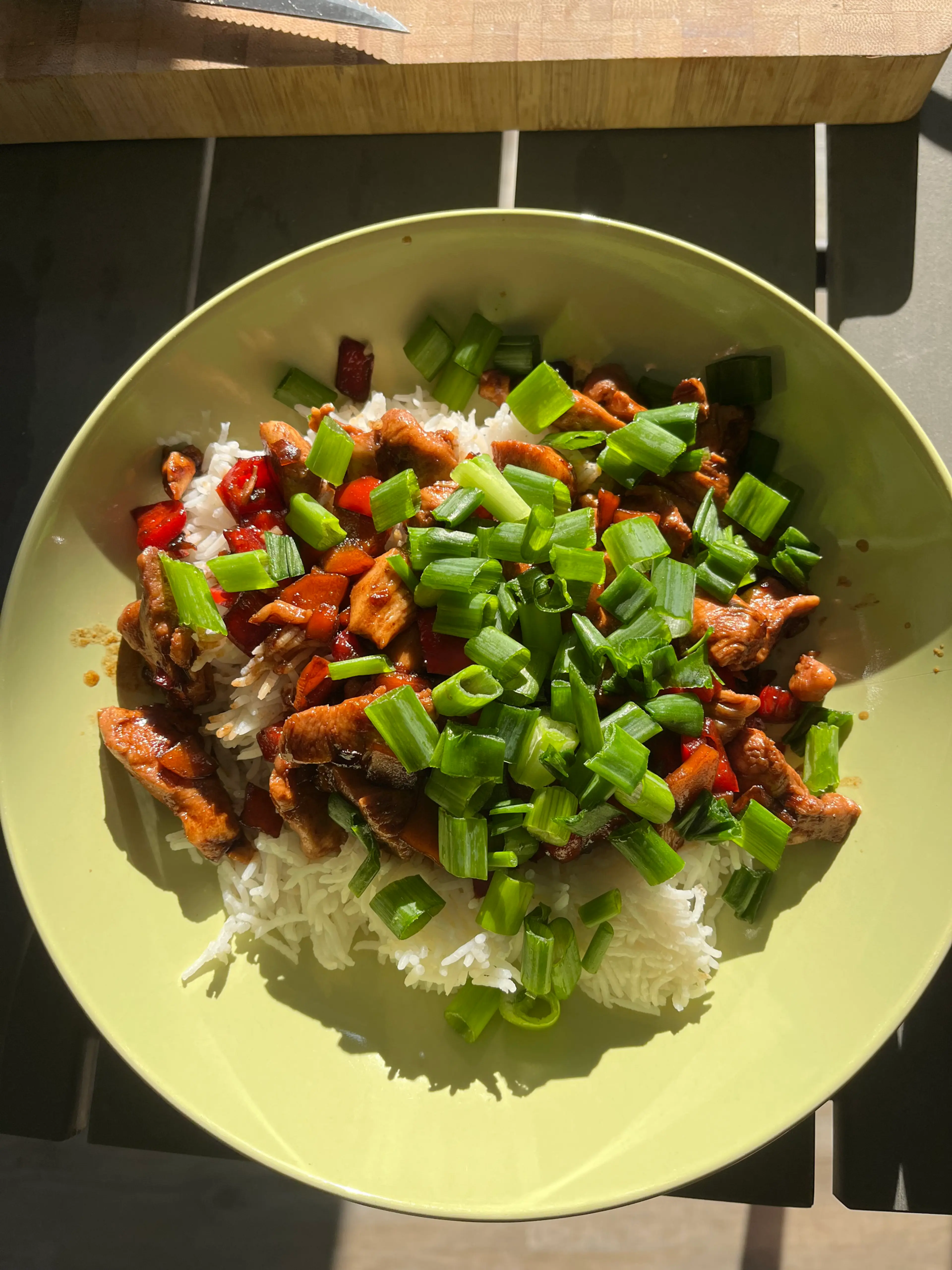 Chicken-Vegetable Stir-Fry with Bell Pepper, Carrot & Zucchi