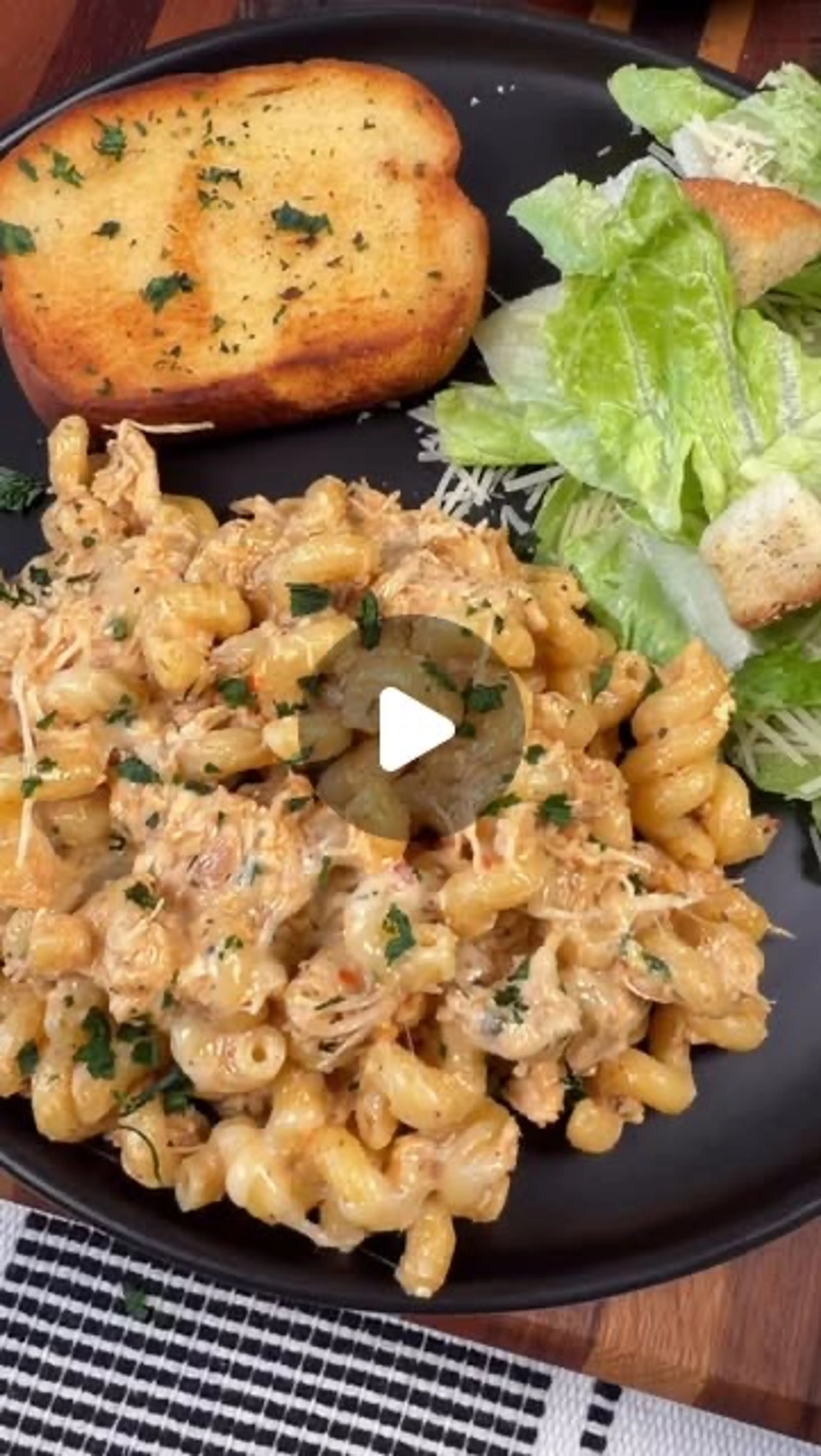 Garlic Parmesan Chicken Pasta