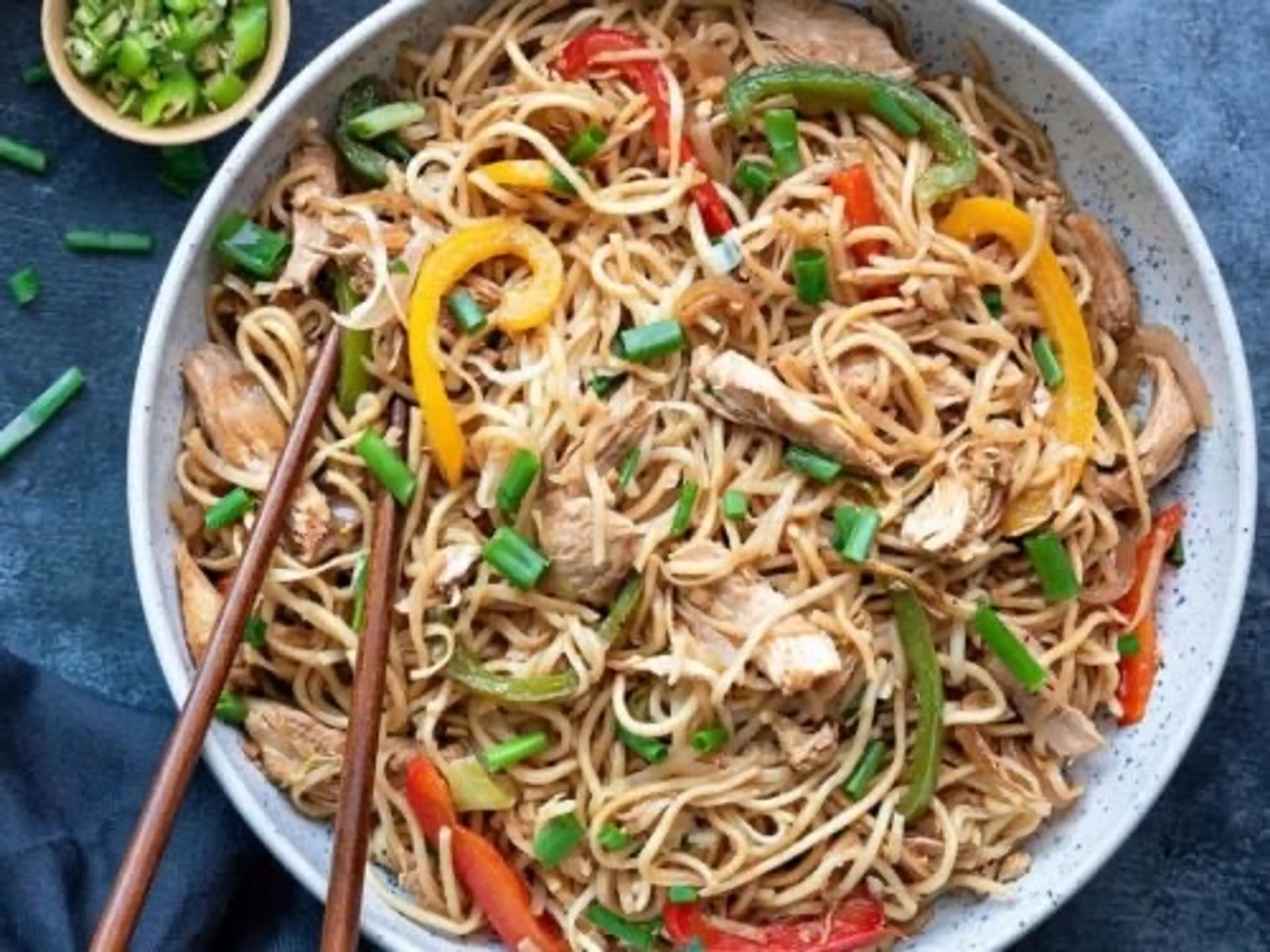 Hakka Chowmein