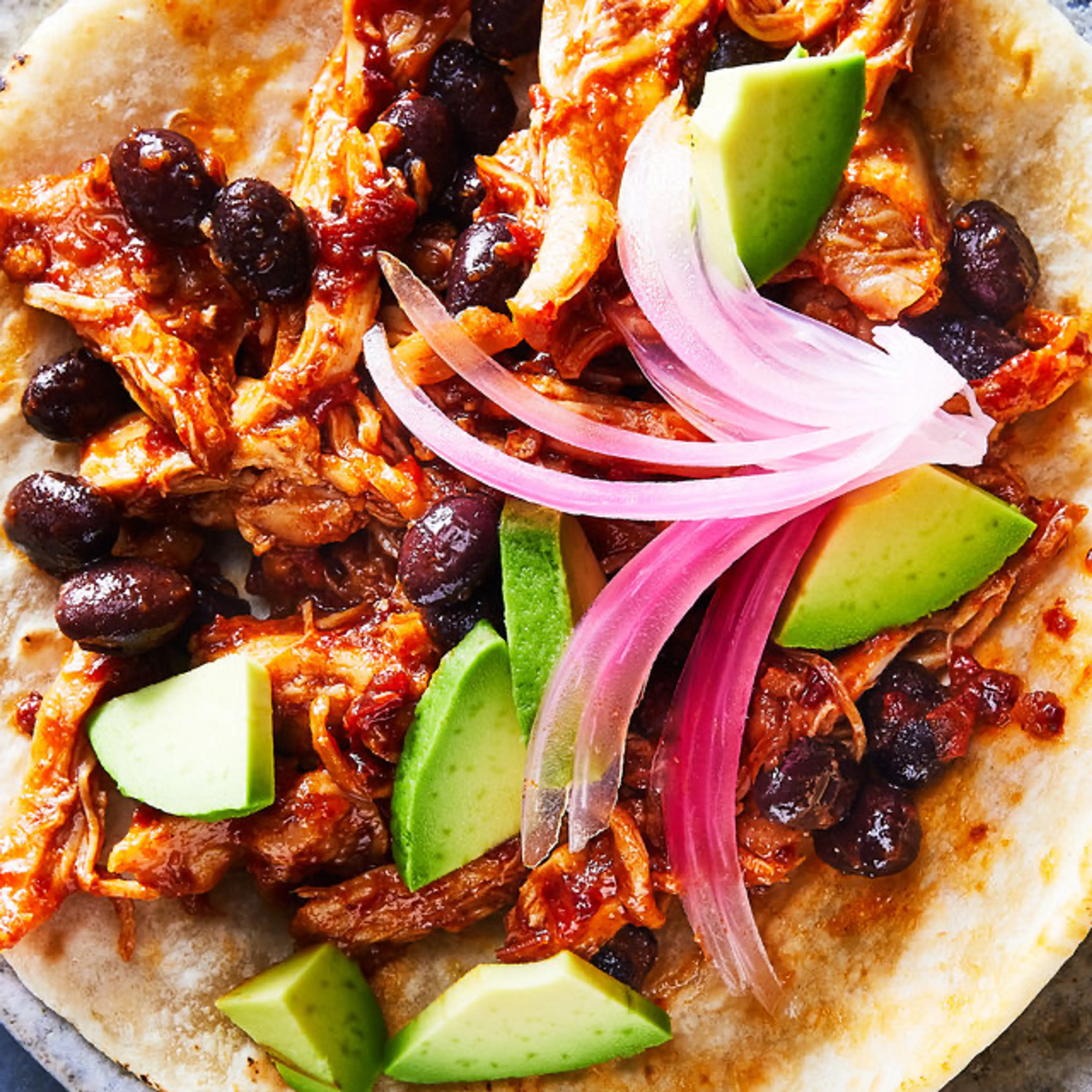 Slow Cooker Chipotle-Honey Chicken Tacos