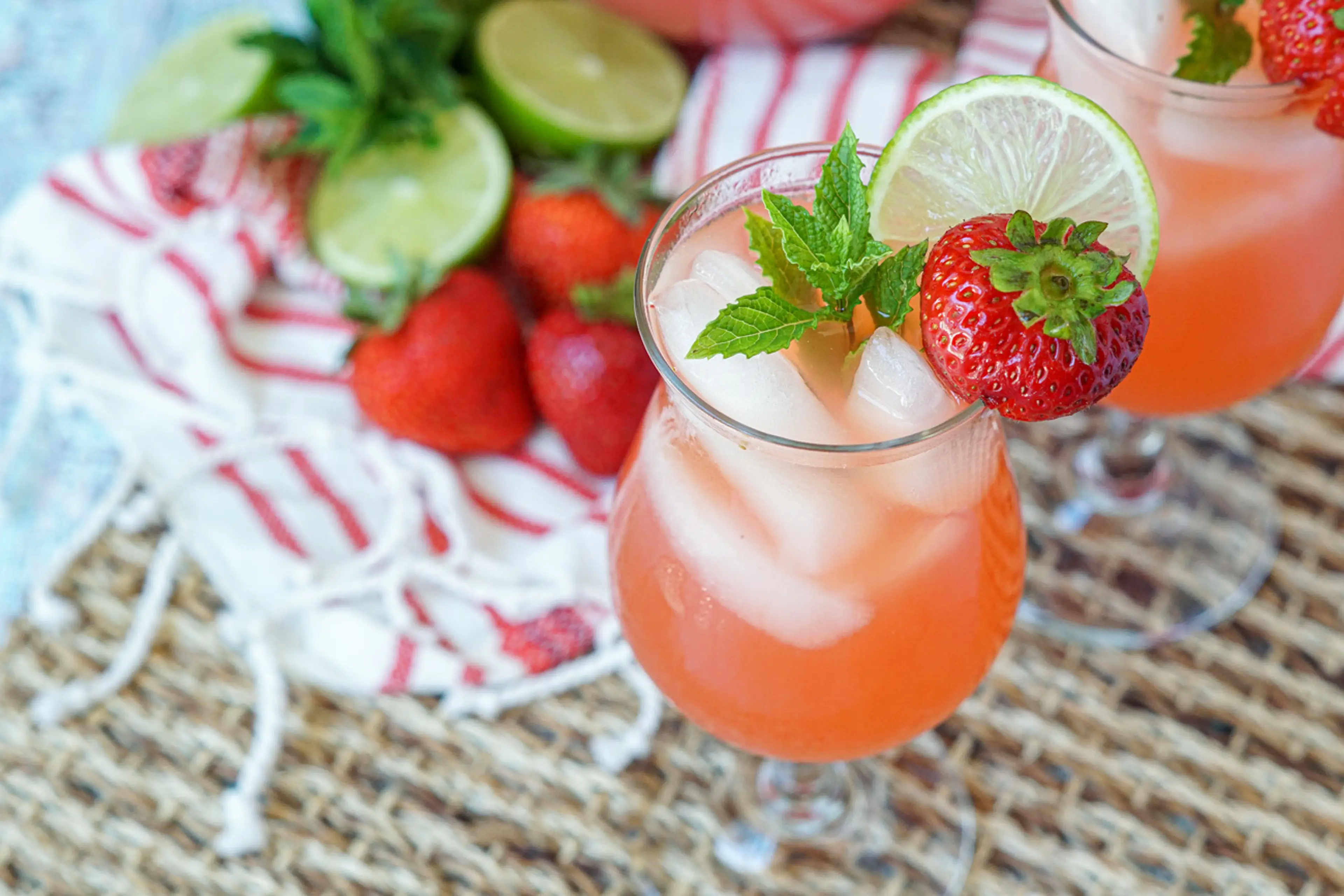 Agua de Fresa (Mexican Strawberry Water)