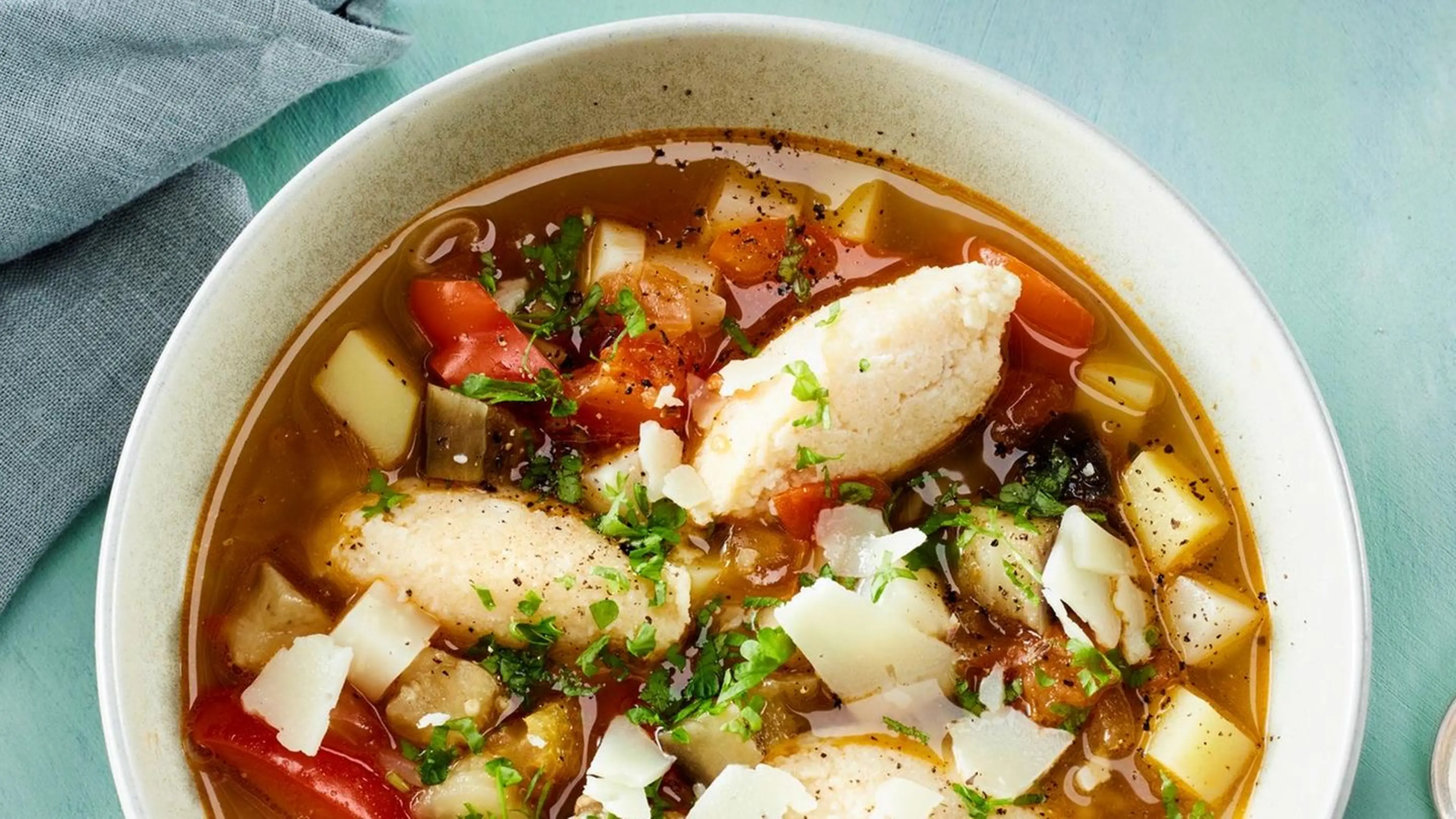 Gemüseeintopf mit Grießnocken