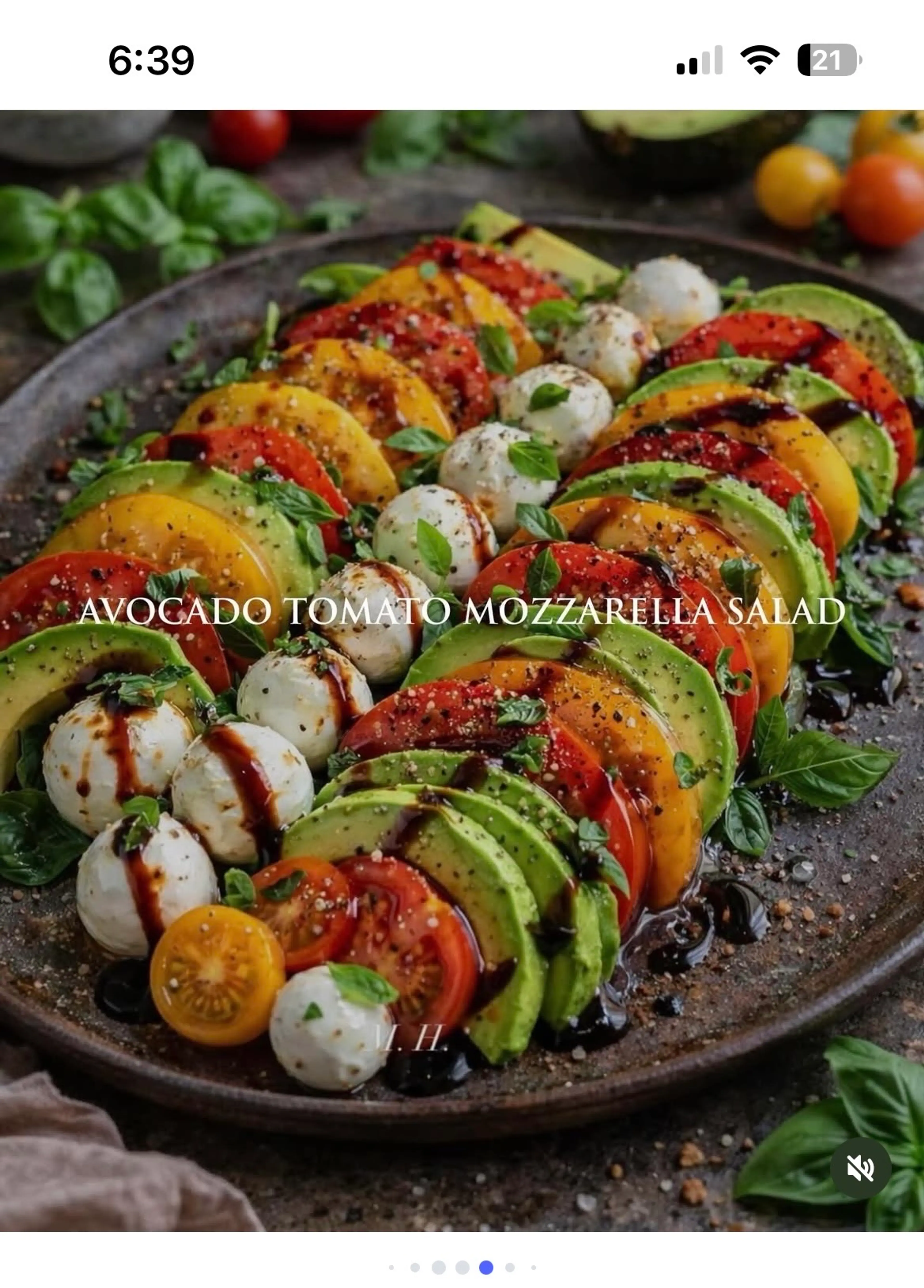 Avocado Tomato Mozzarella Salad