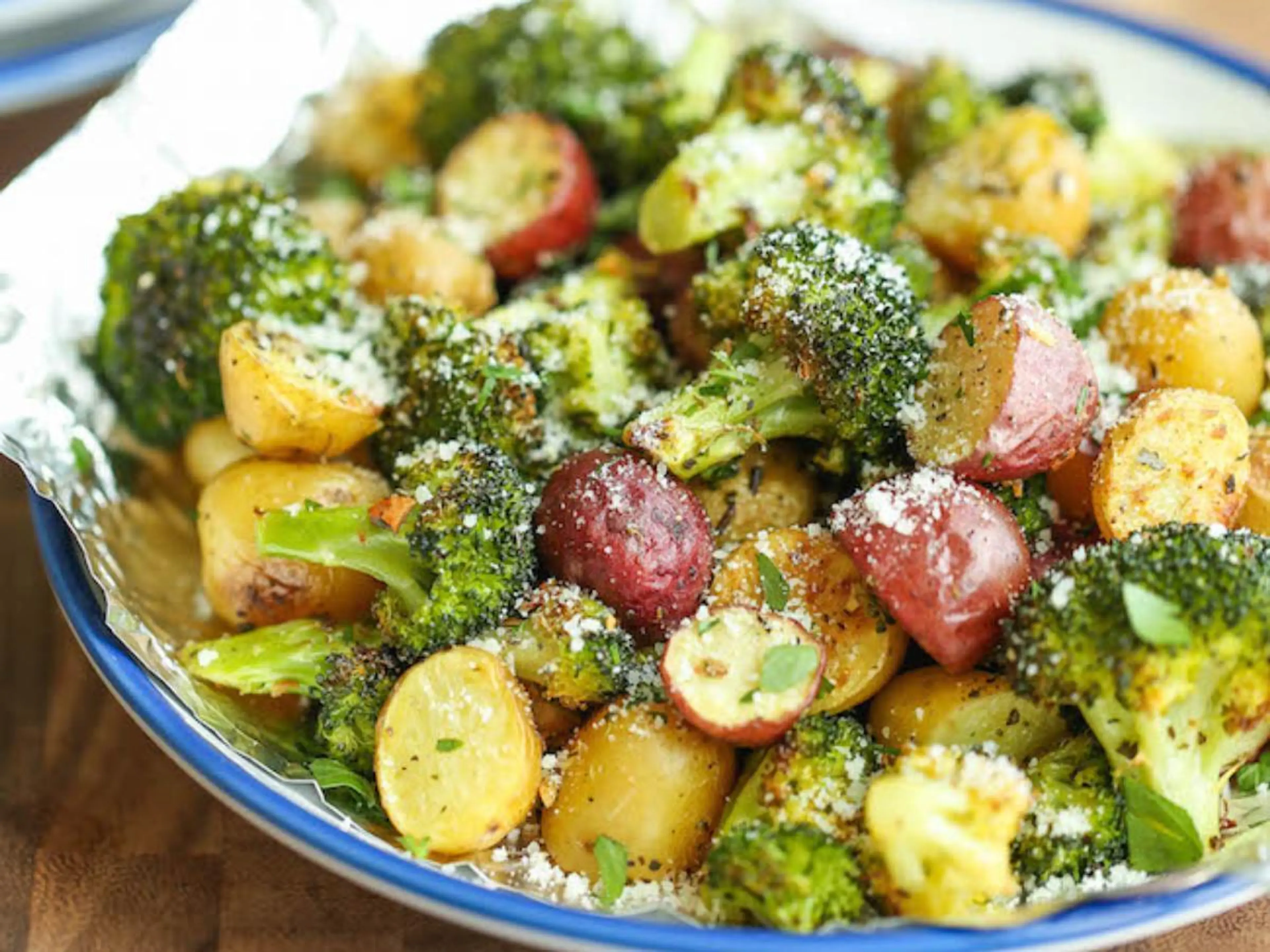Garlic Parmesan Broccoli and Potatoes in Foil