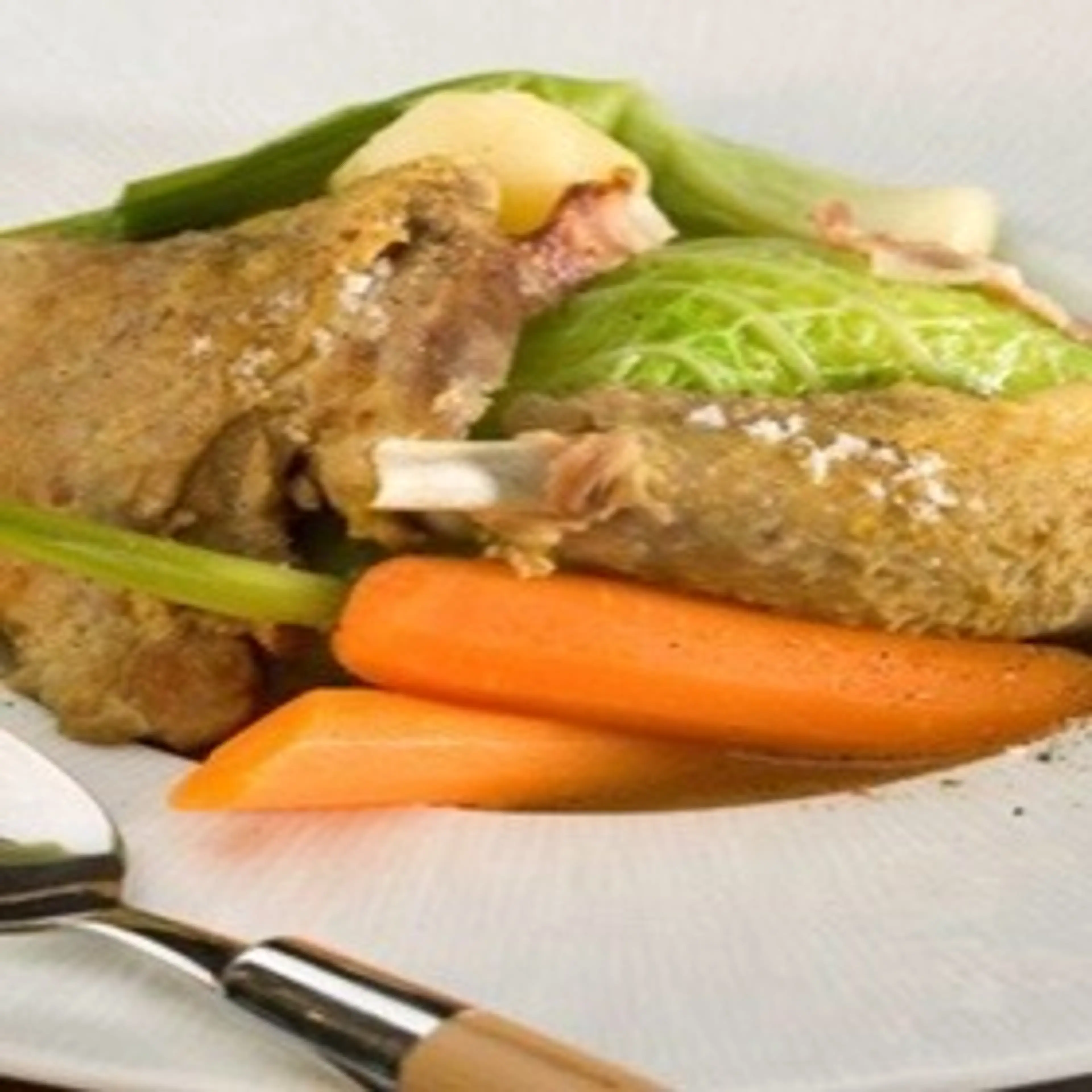 Cuisses De Pintade Braisées Au Chou | La Pintade