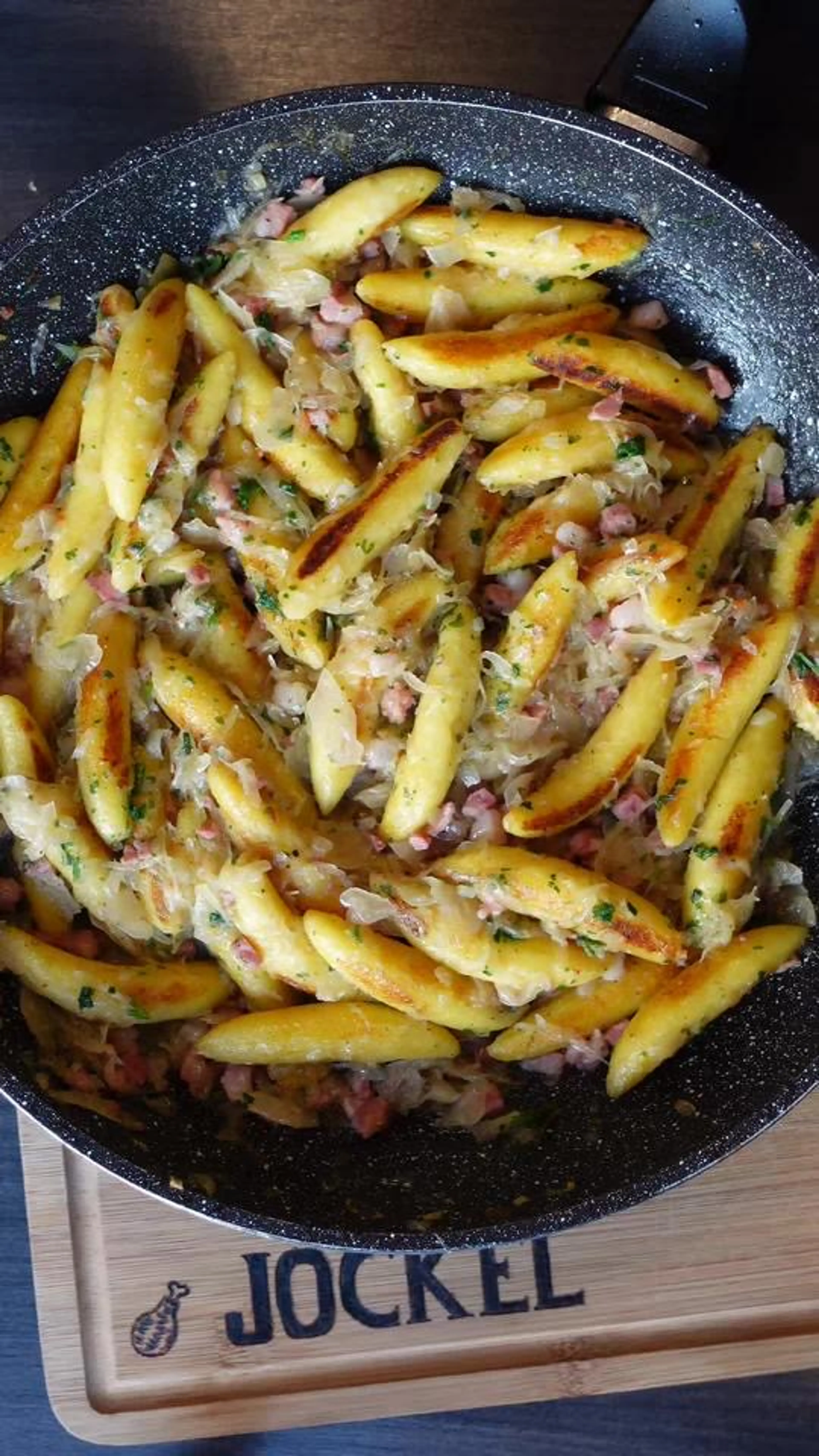 Schupfnudel-sauerkrautpfanne Mit Schinken - Schnell, Einfach