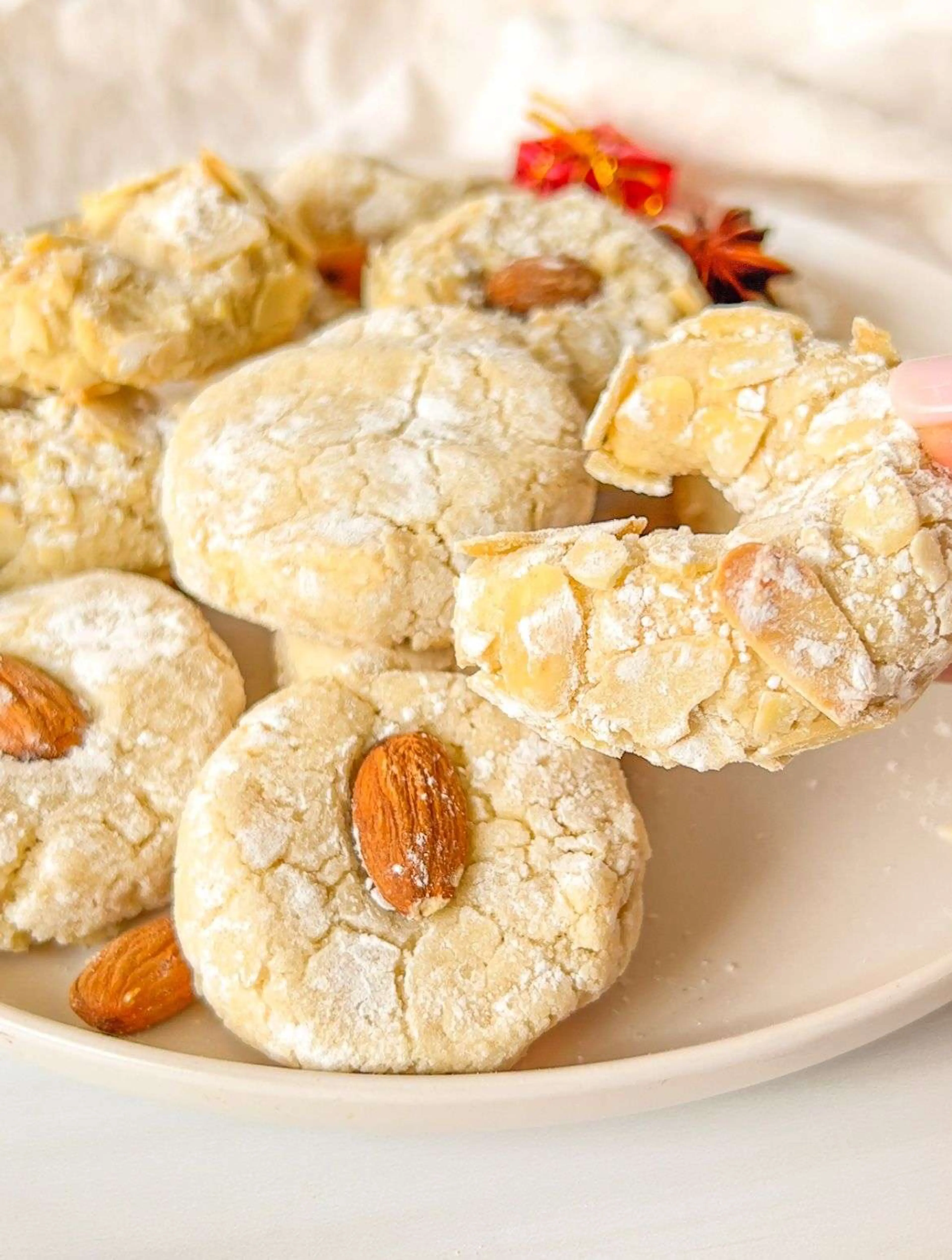 Amaretti Cookies