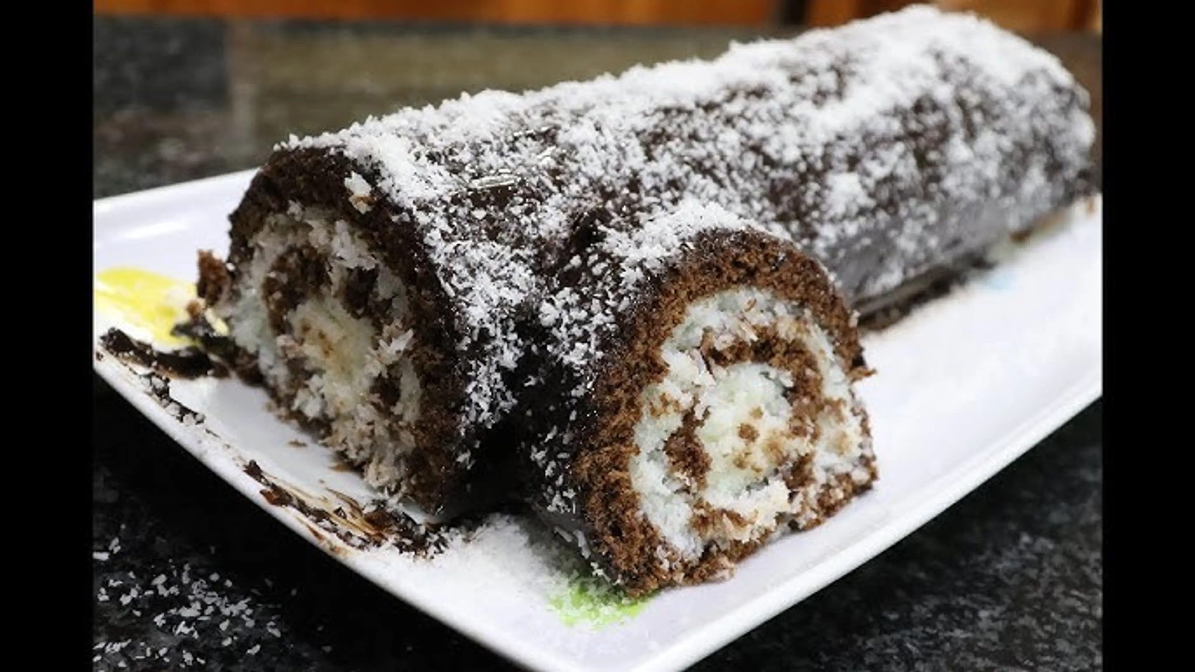 Torta De Chocolate C/ Recheio De Côco