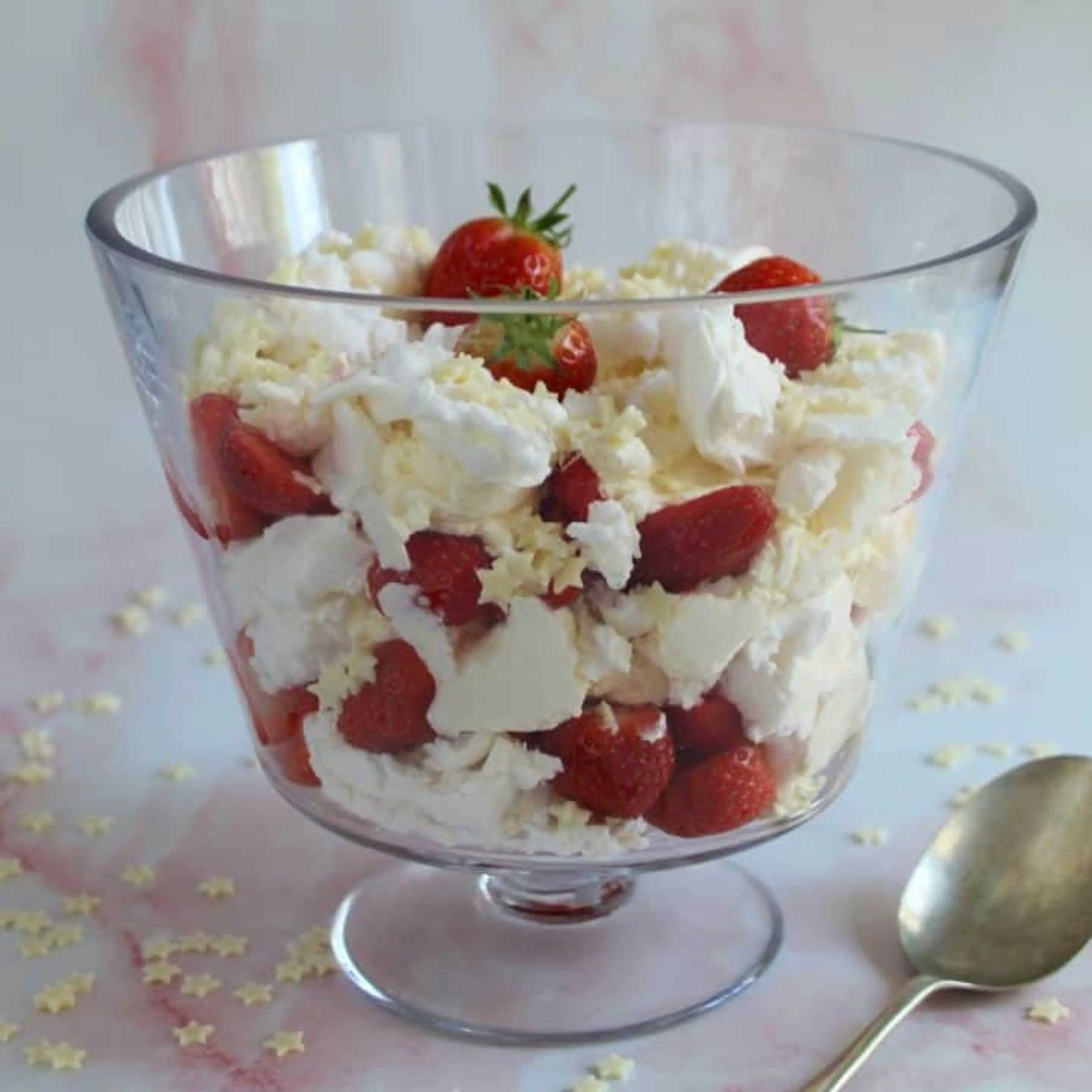 Cheesecake Eton Mess