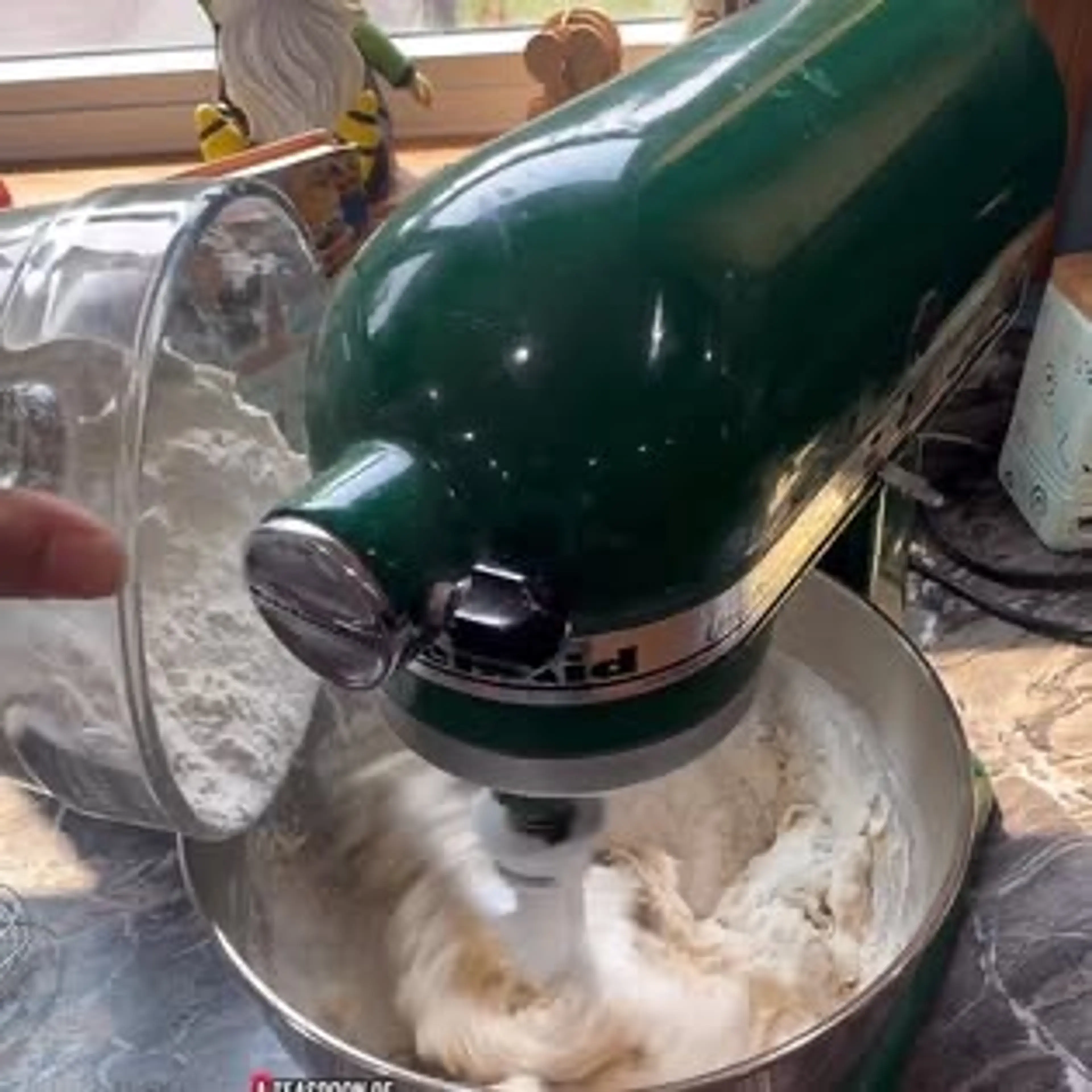 This Is My Famous Chocolate Chip Cookie Recipe That Everybod