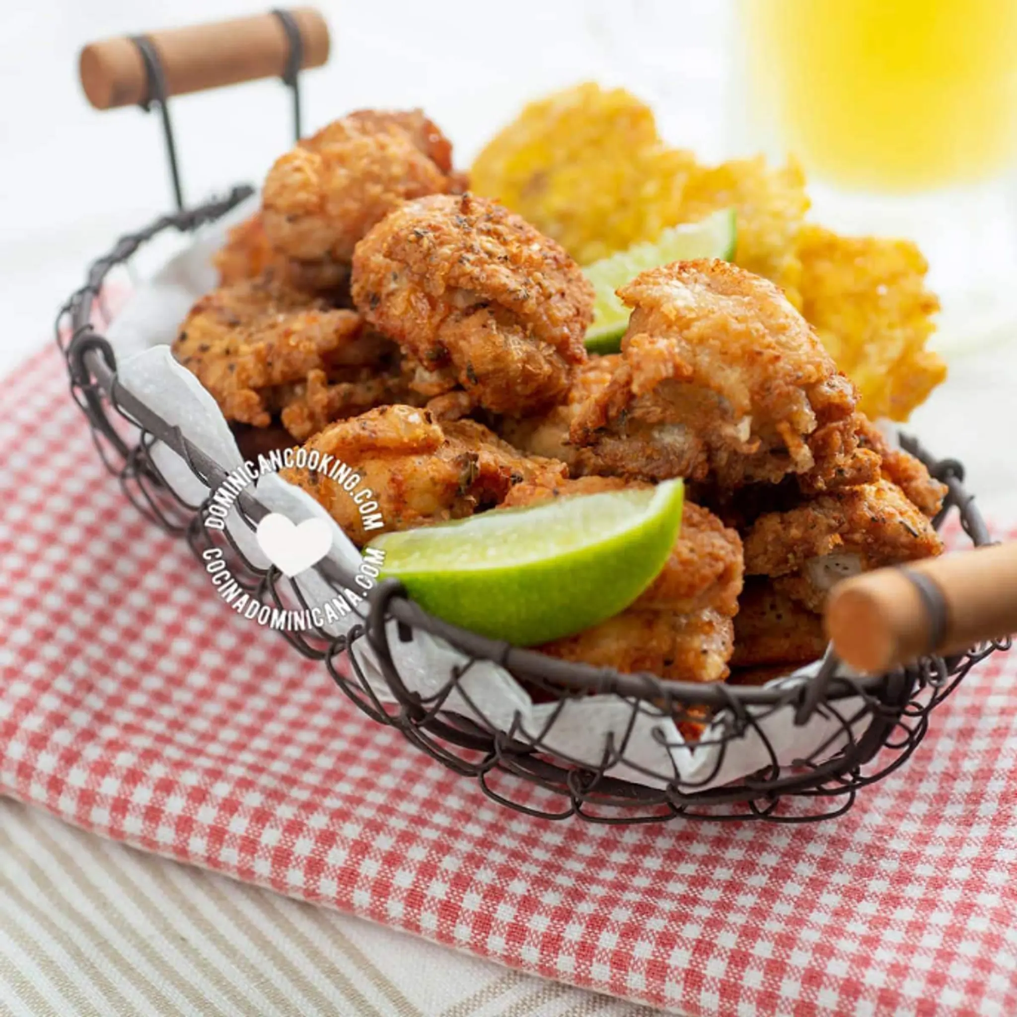 Chicharrón de Pollo [Recipe + Video] Crispy Fried Chicken Bi