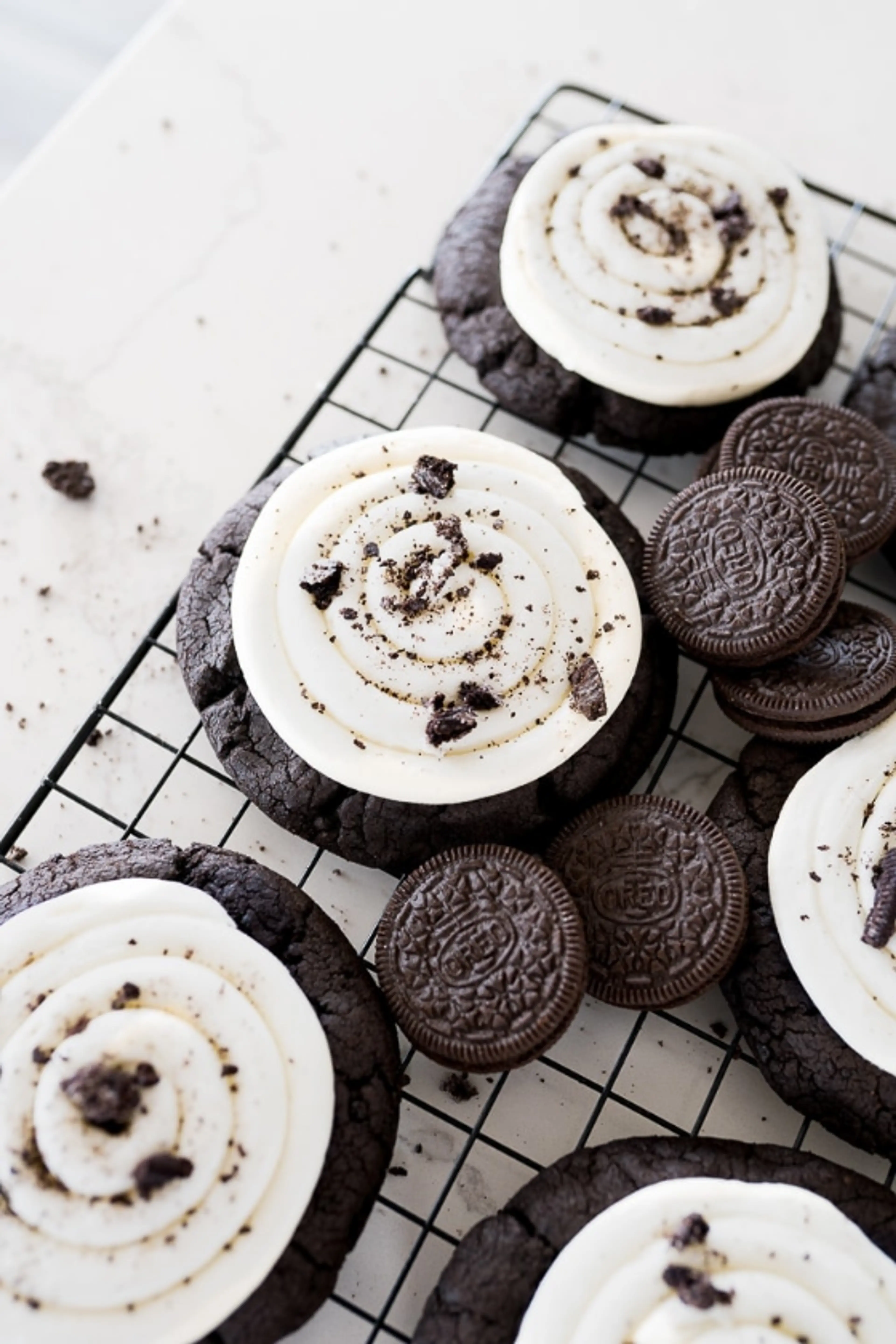 Chocolate Oreo Crumbl Cookie