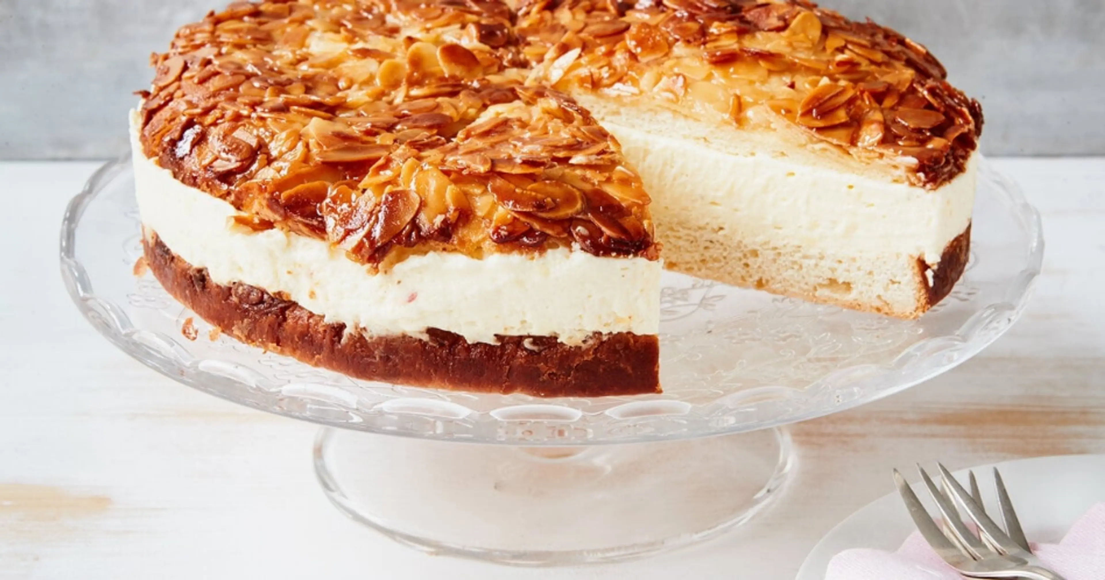 Bienenstich – einfach & lecker nach Omas Rezept