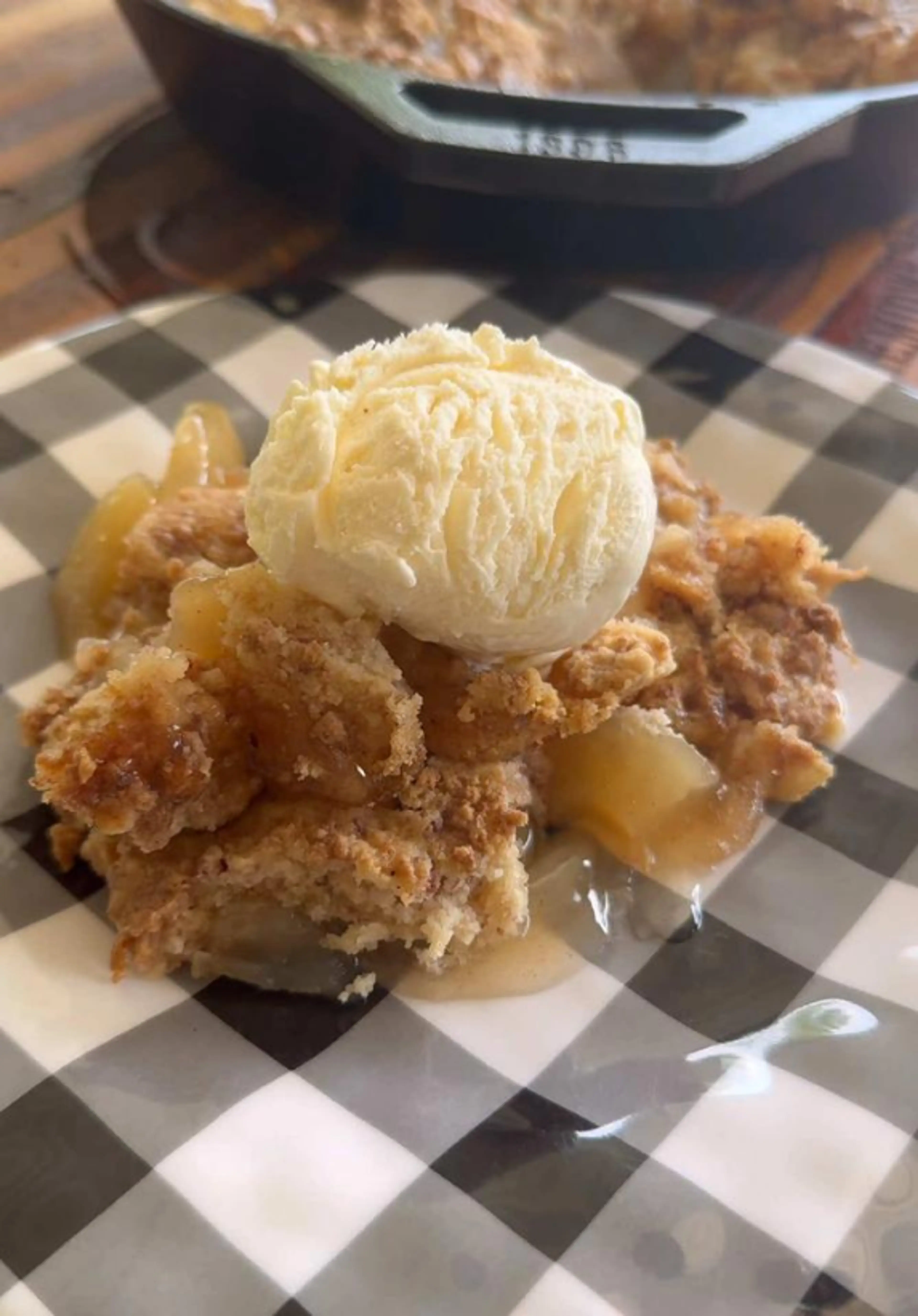 Cinnamon Toast Crunch Apple Dump Cake