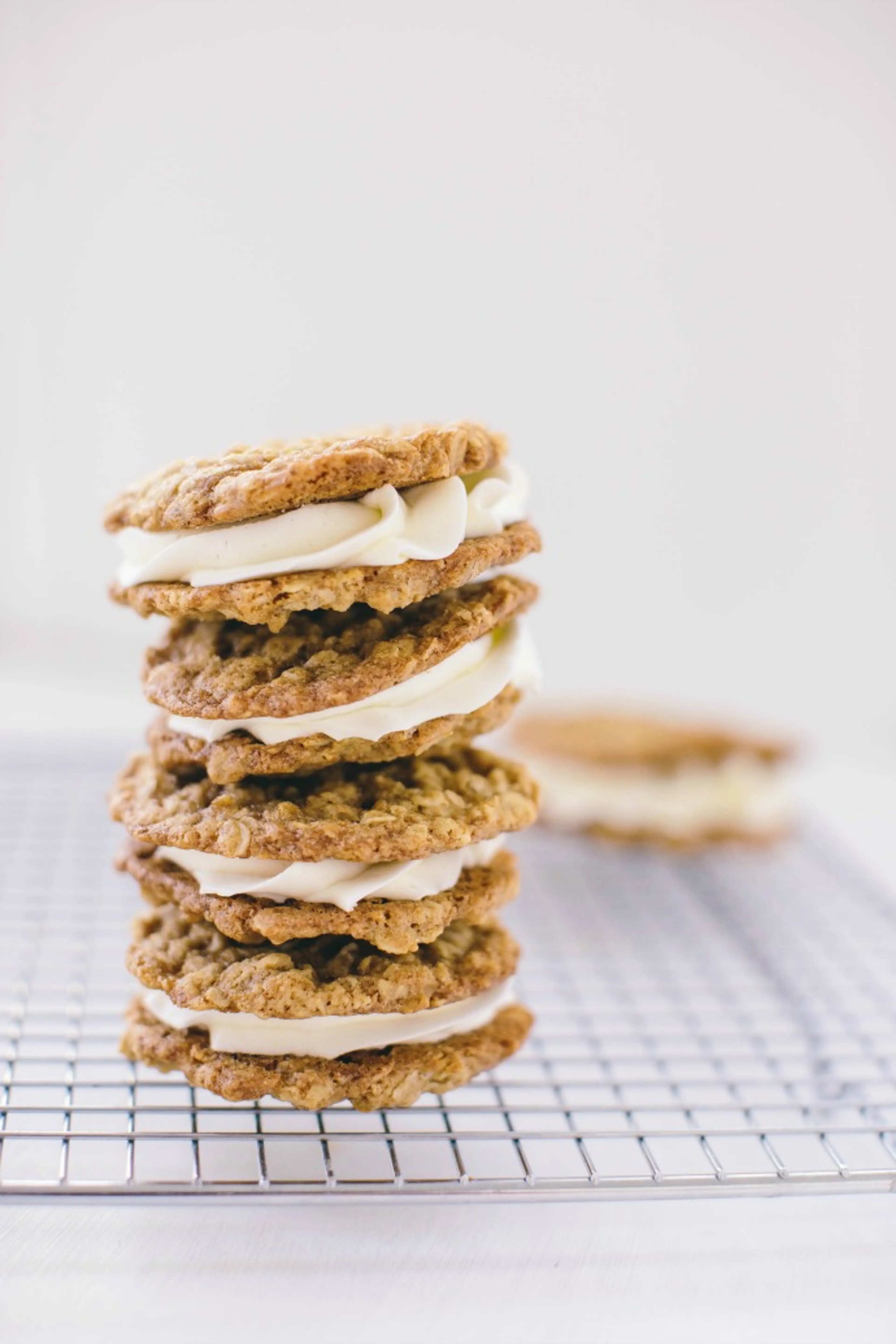 Oatmeal cream pies