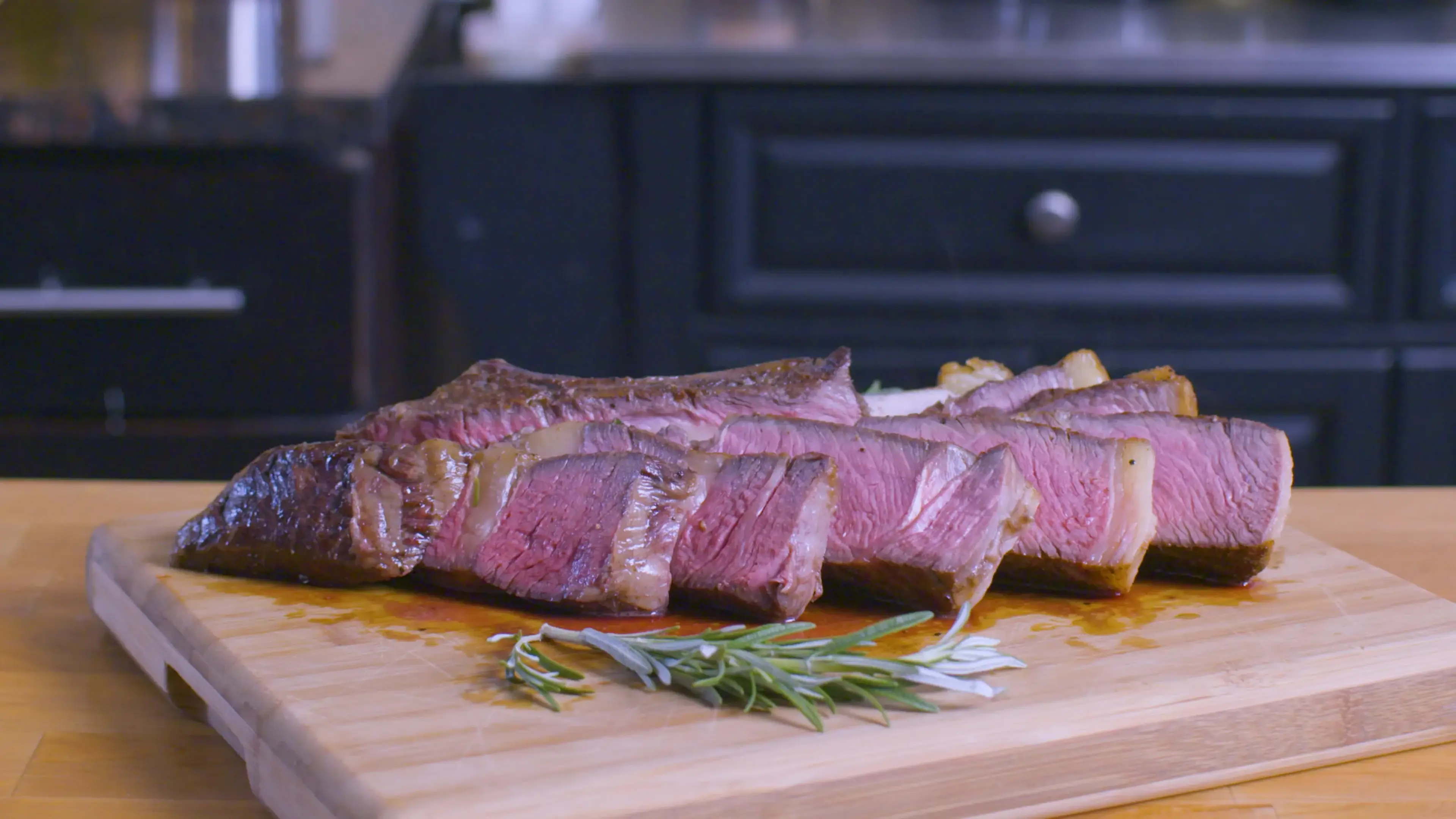 Tomahawk Steak