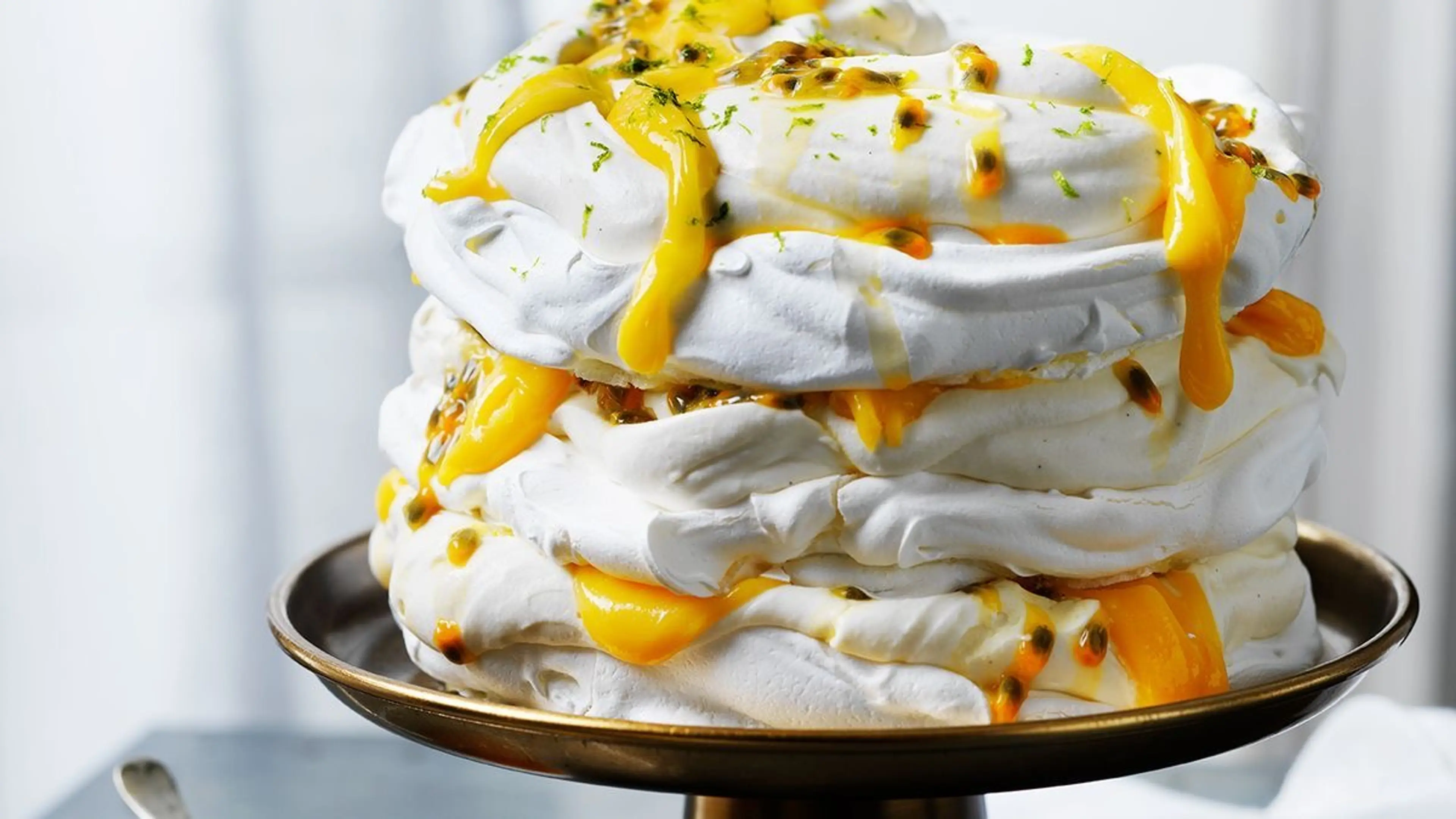 Coconut and passionfruit pavlova cake recipe