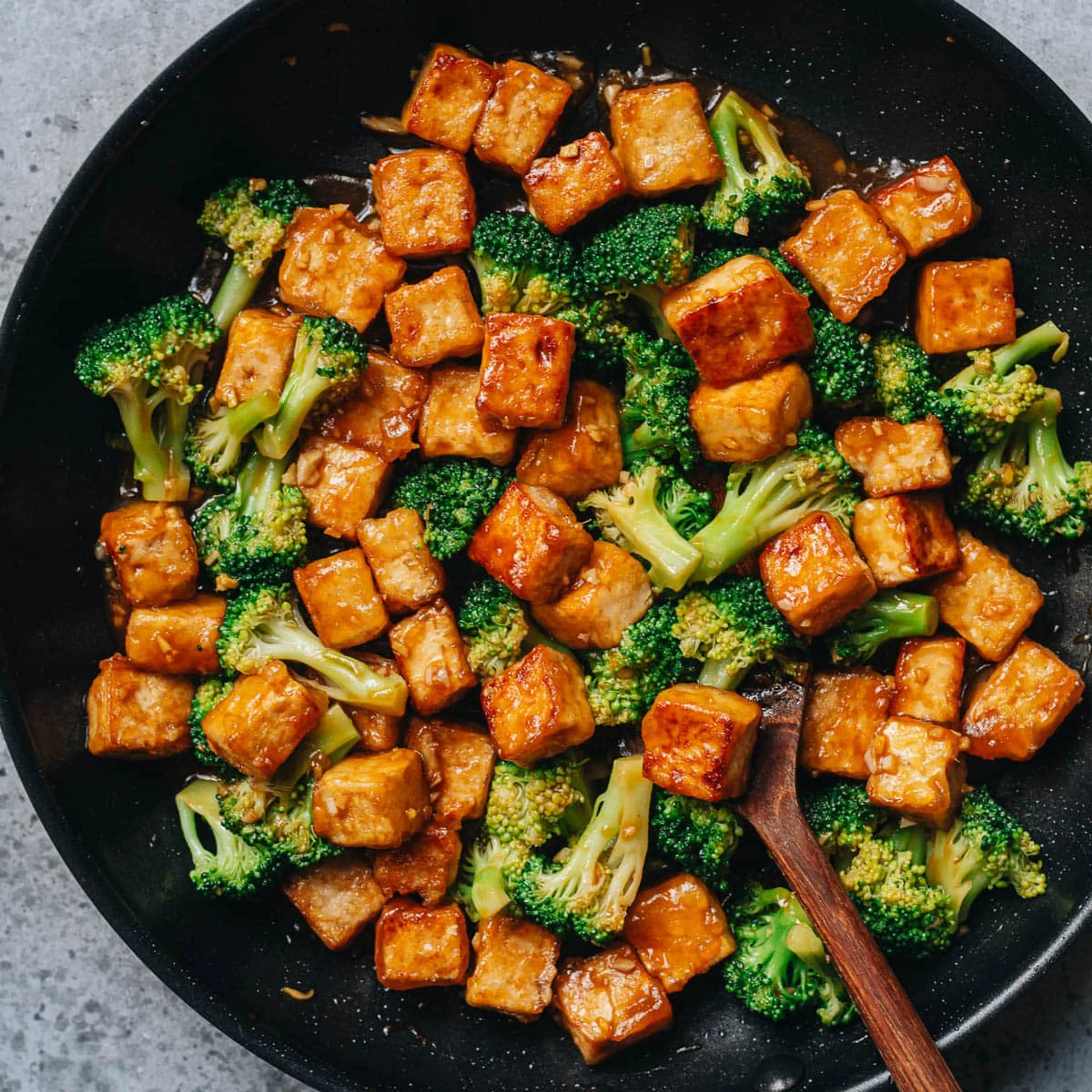 Tofu and Broccoli Stir Fry