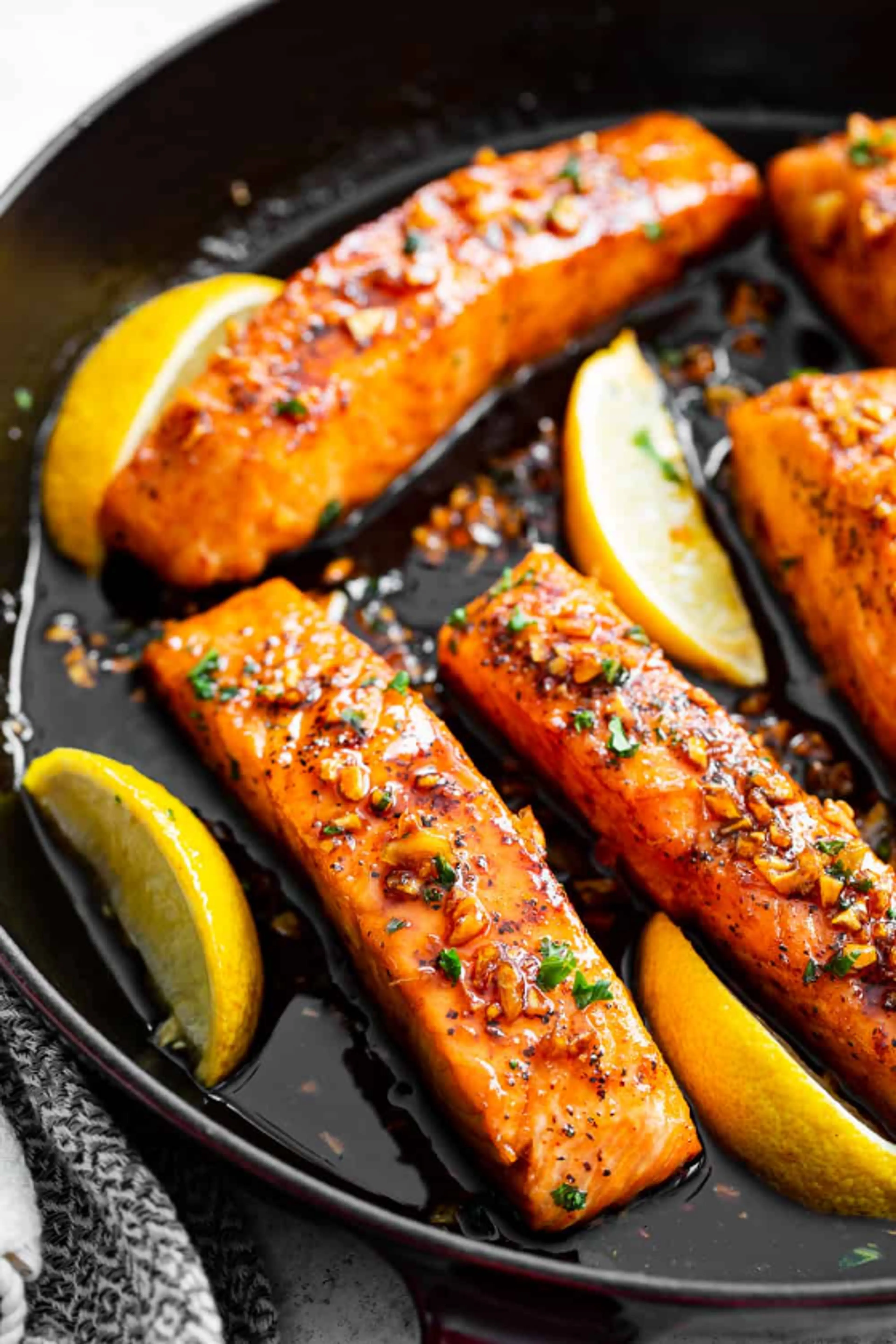 Honey Garlic Salmon {Paleo}