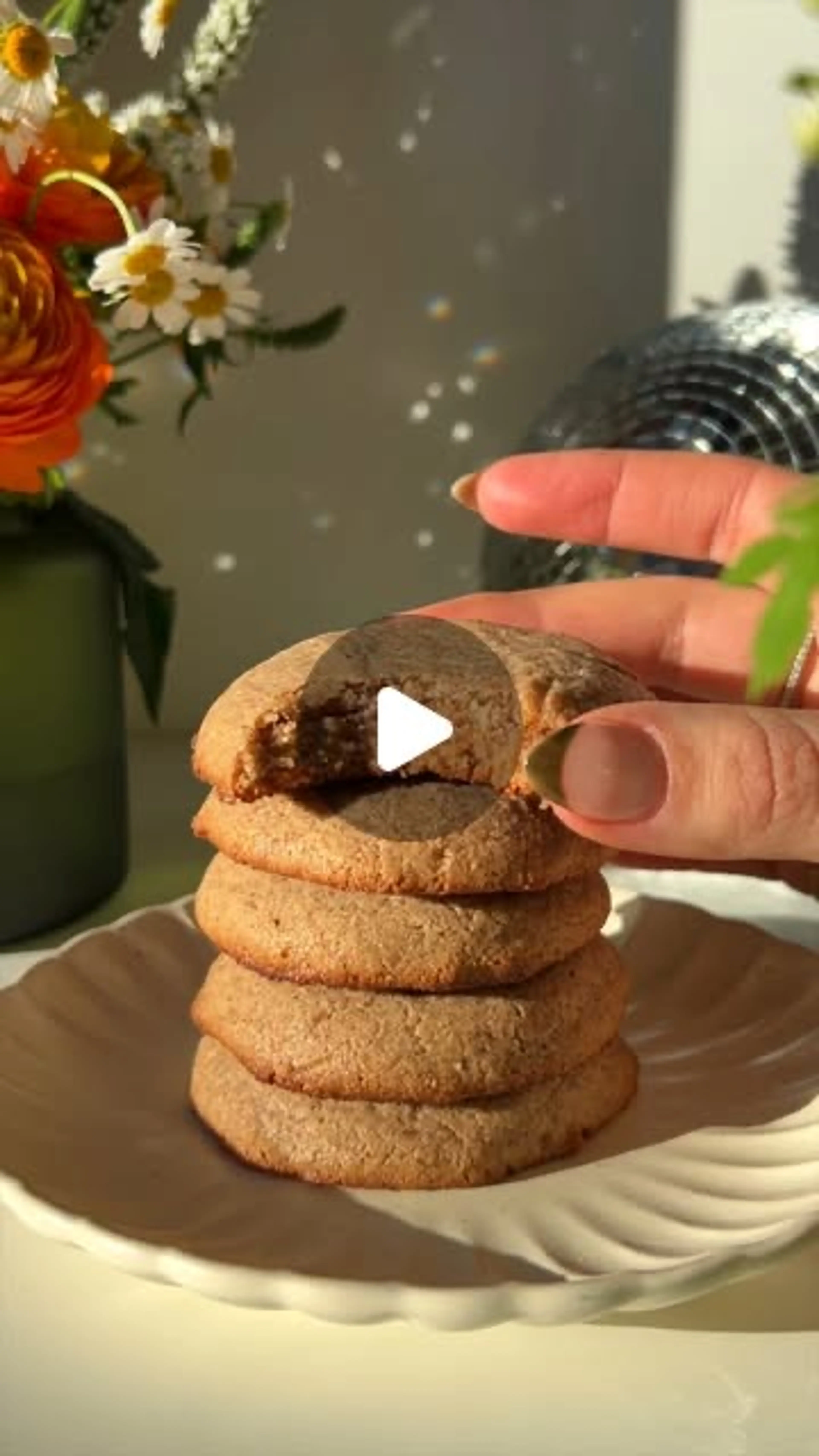 4 Ingredient Almond Butter Cookies
