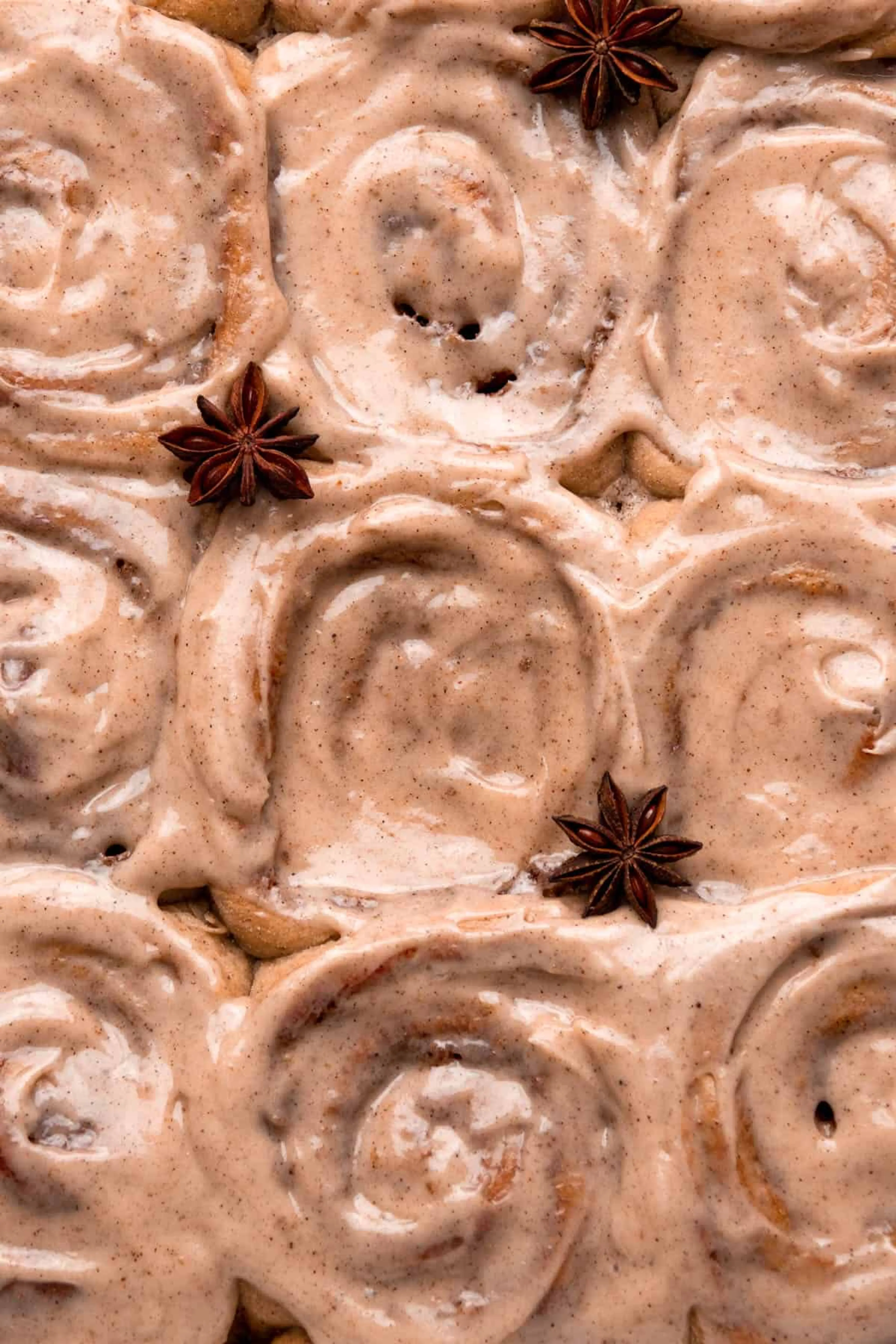 Chai Cinnamon Rolls