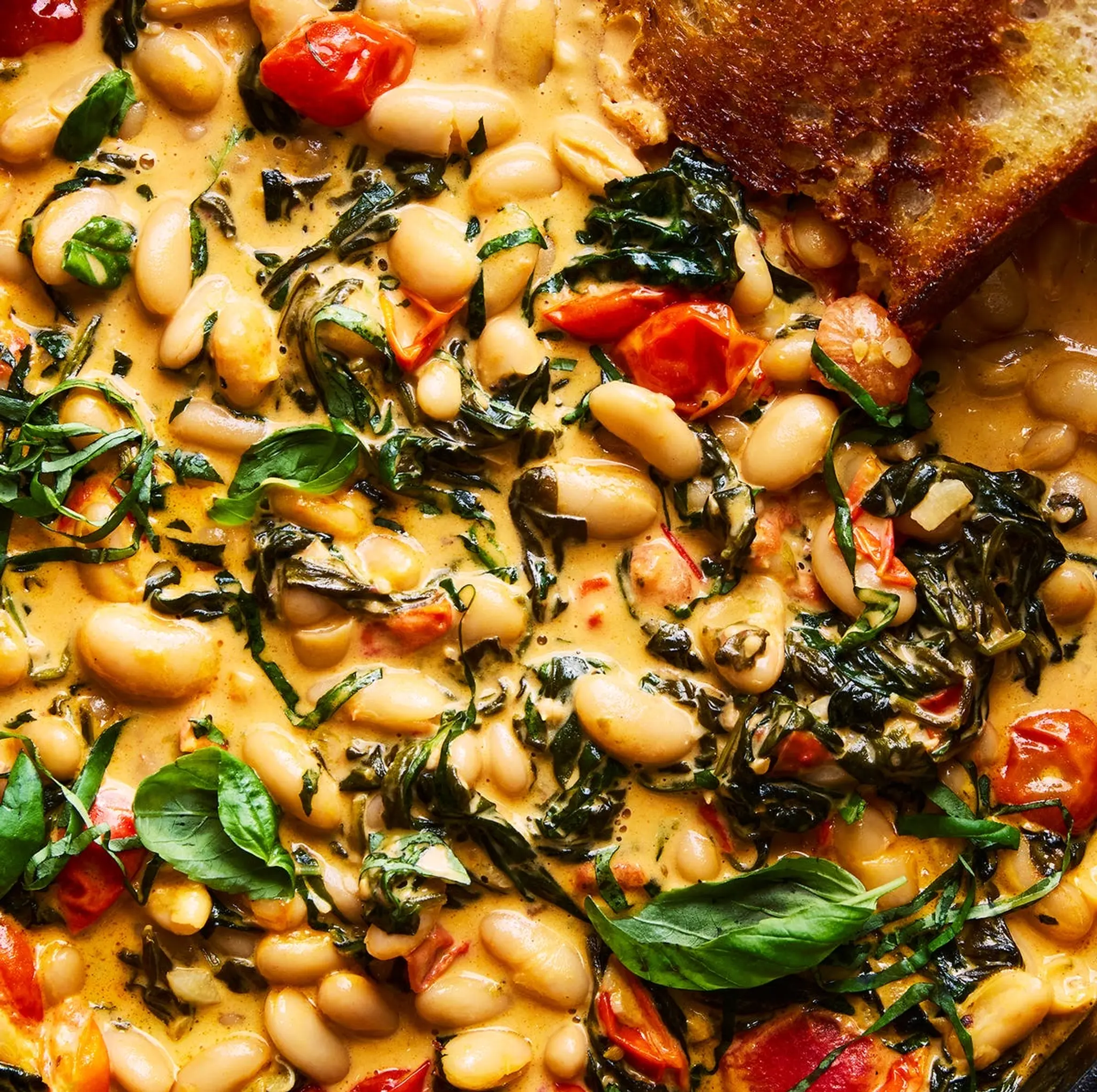 Creamy Tuscan White Bean Skillet