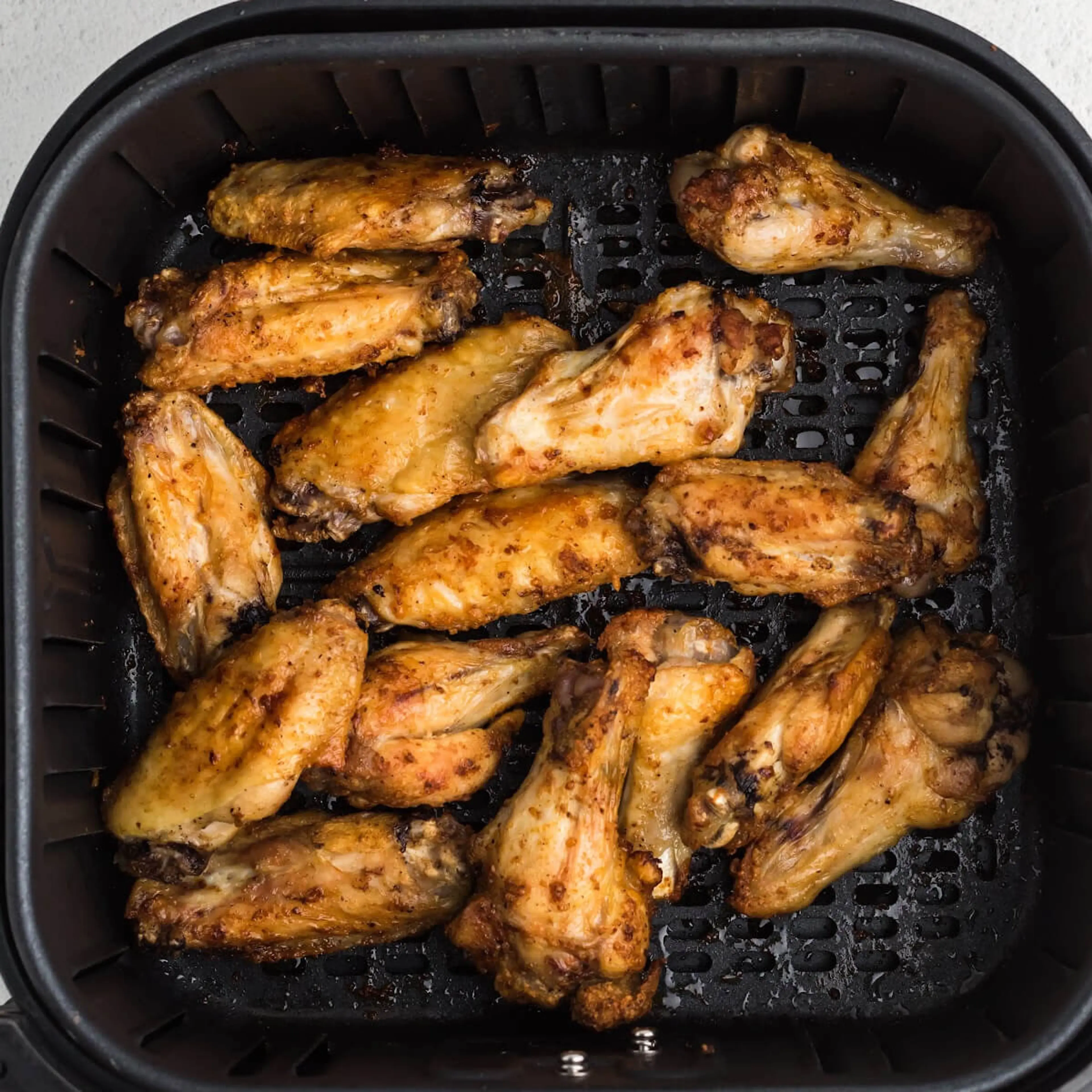 Frozen Chicken Wings in Air Fryer