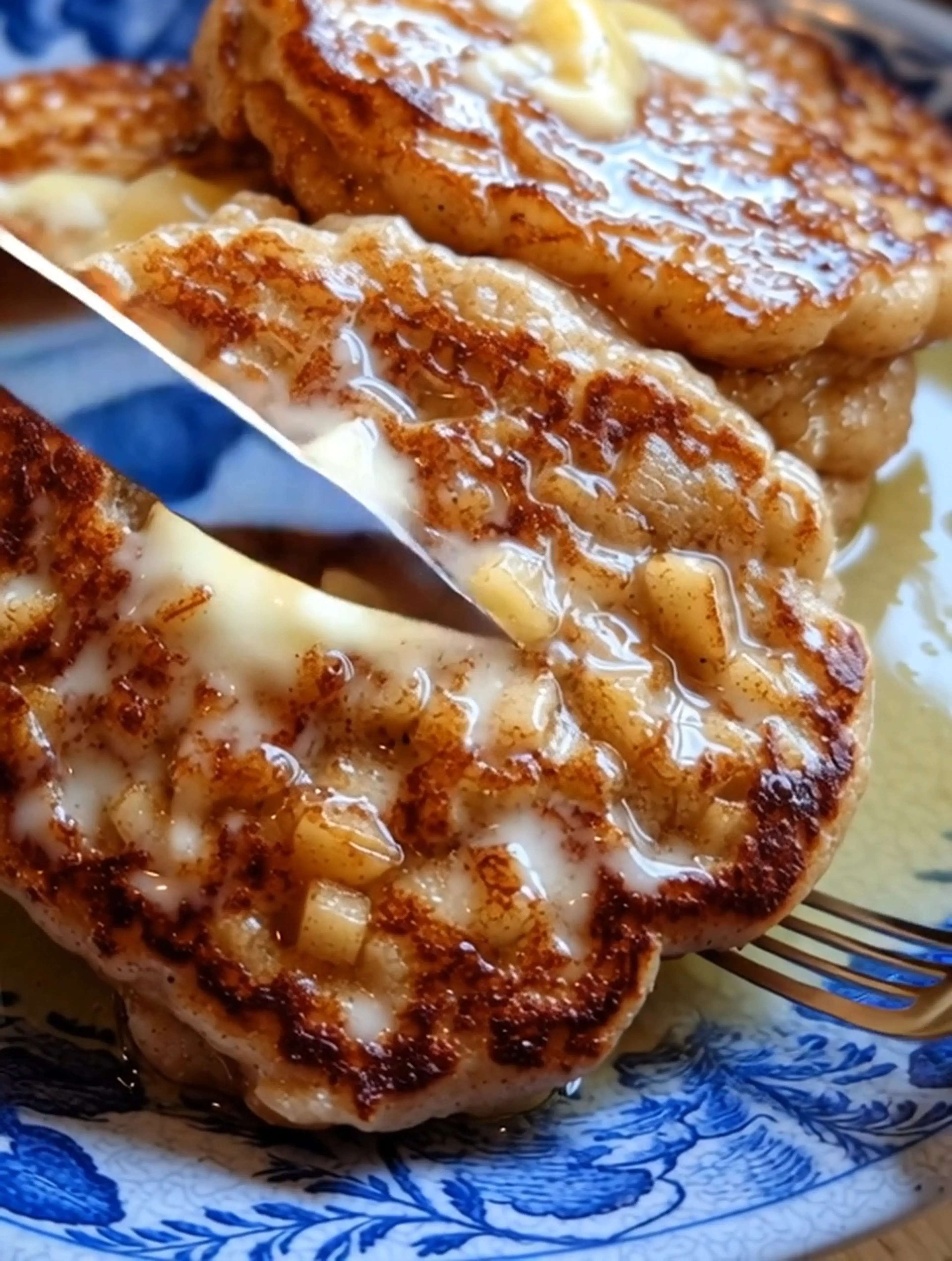 Cottage Cheese Apple Cinnamon Pancakes