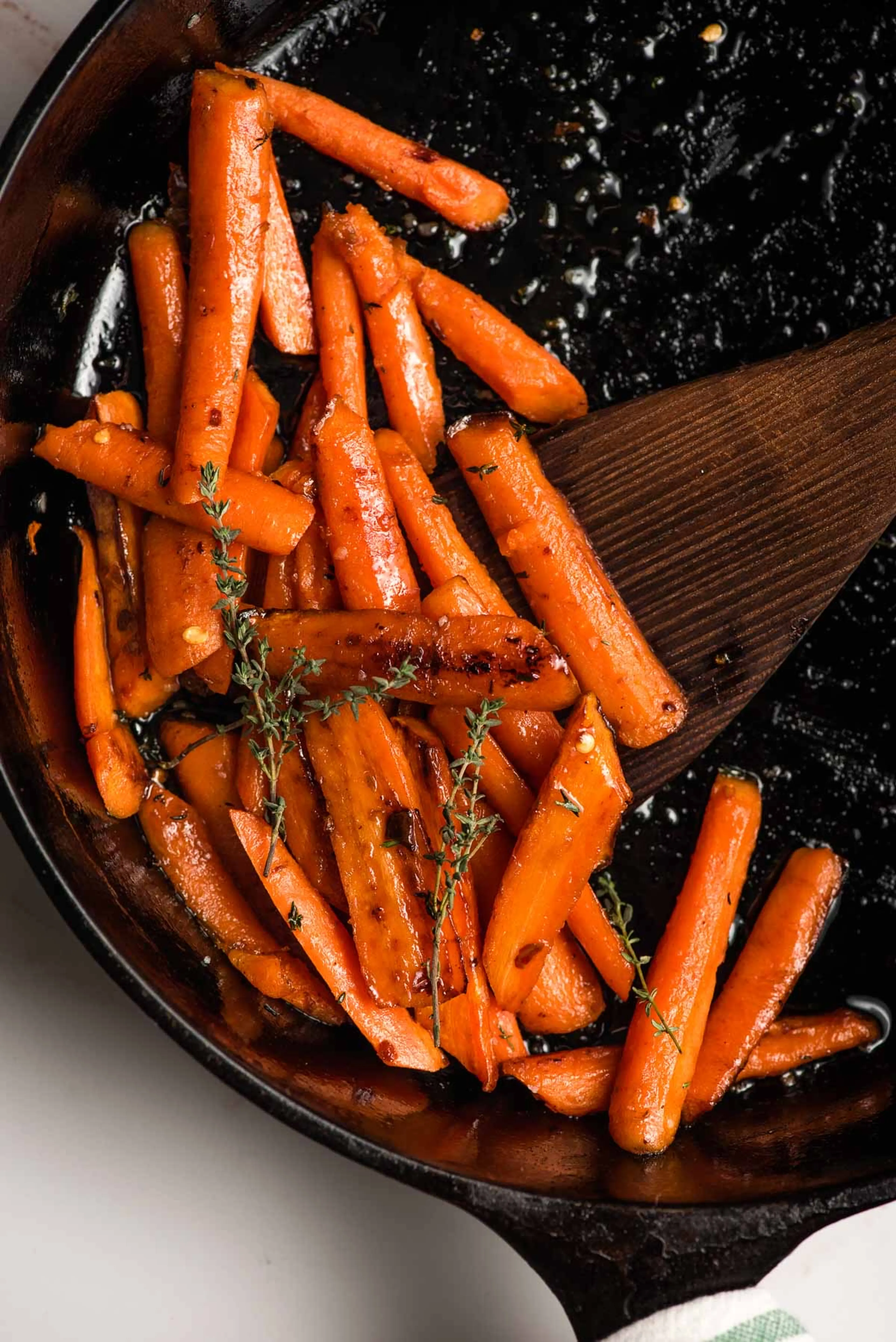 Carrot Saute with Honey and Thyme