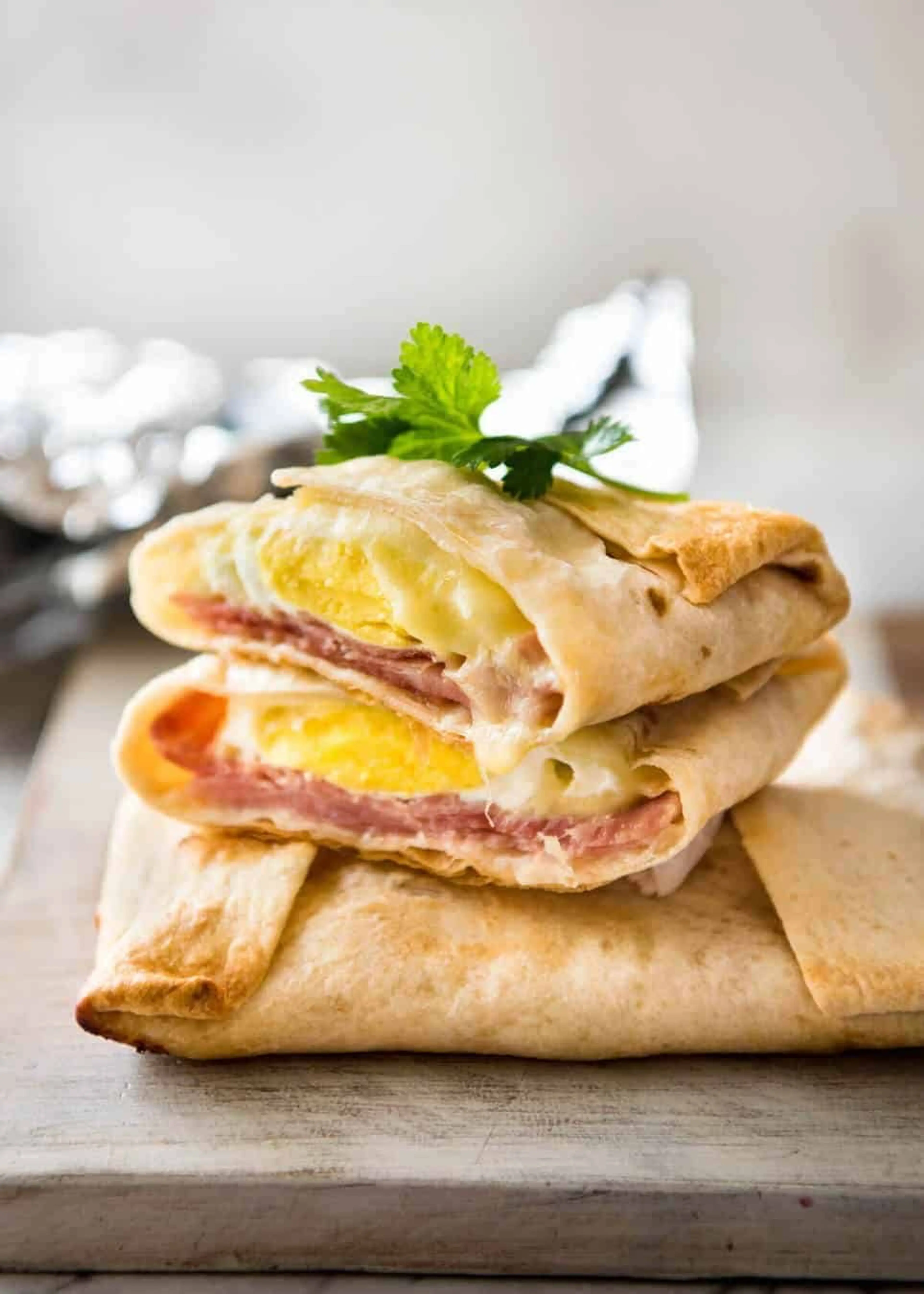 No Washing Up Ham, Egg & Cheese Pockets