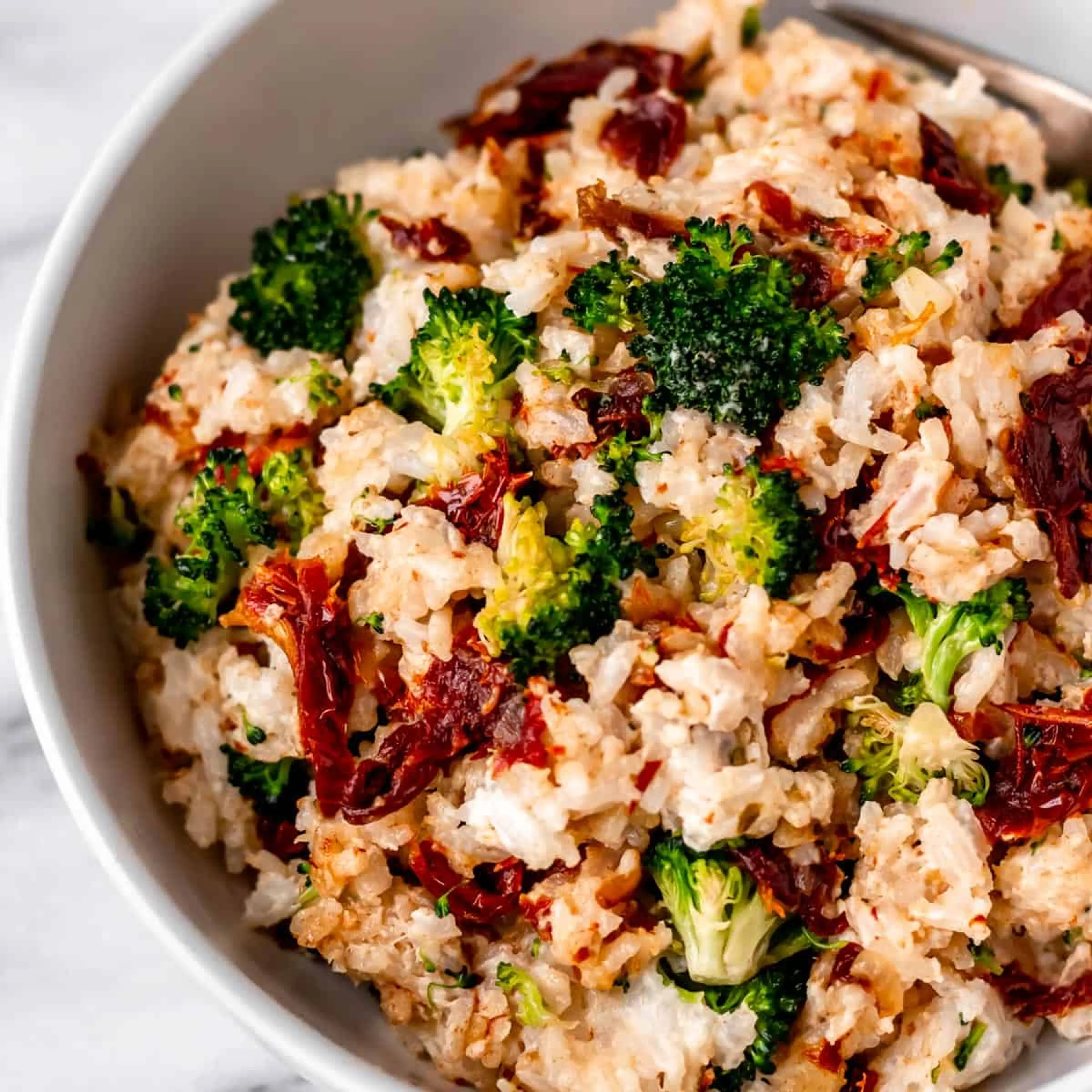 Cream Cheese Rice with Broccoli and Sun-dried Tomatoes