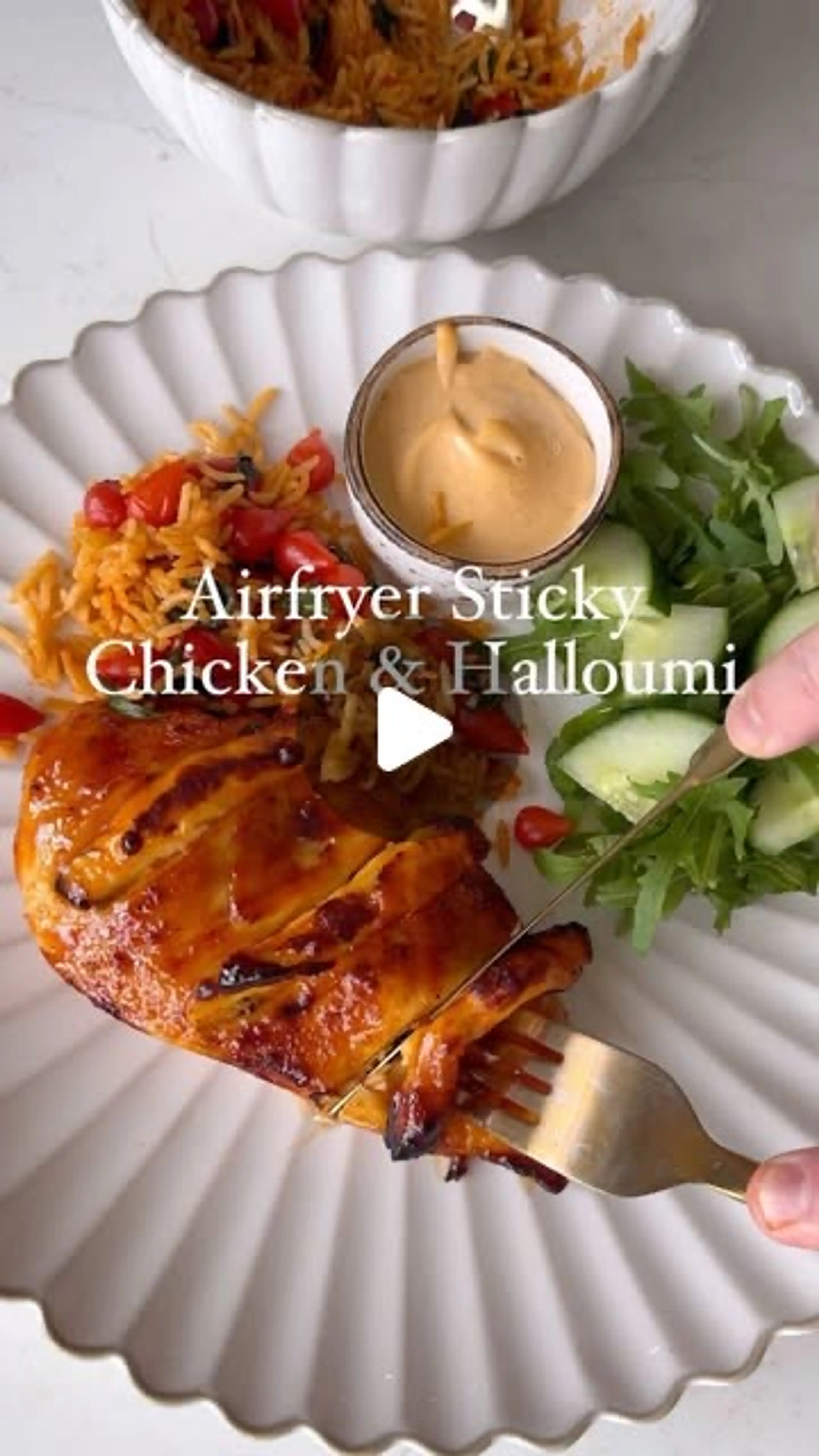 Airfryer Sriracha & Honey Halloumi Chicken